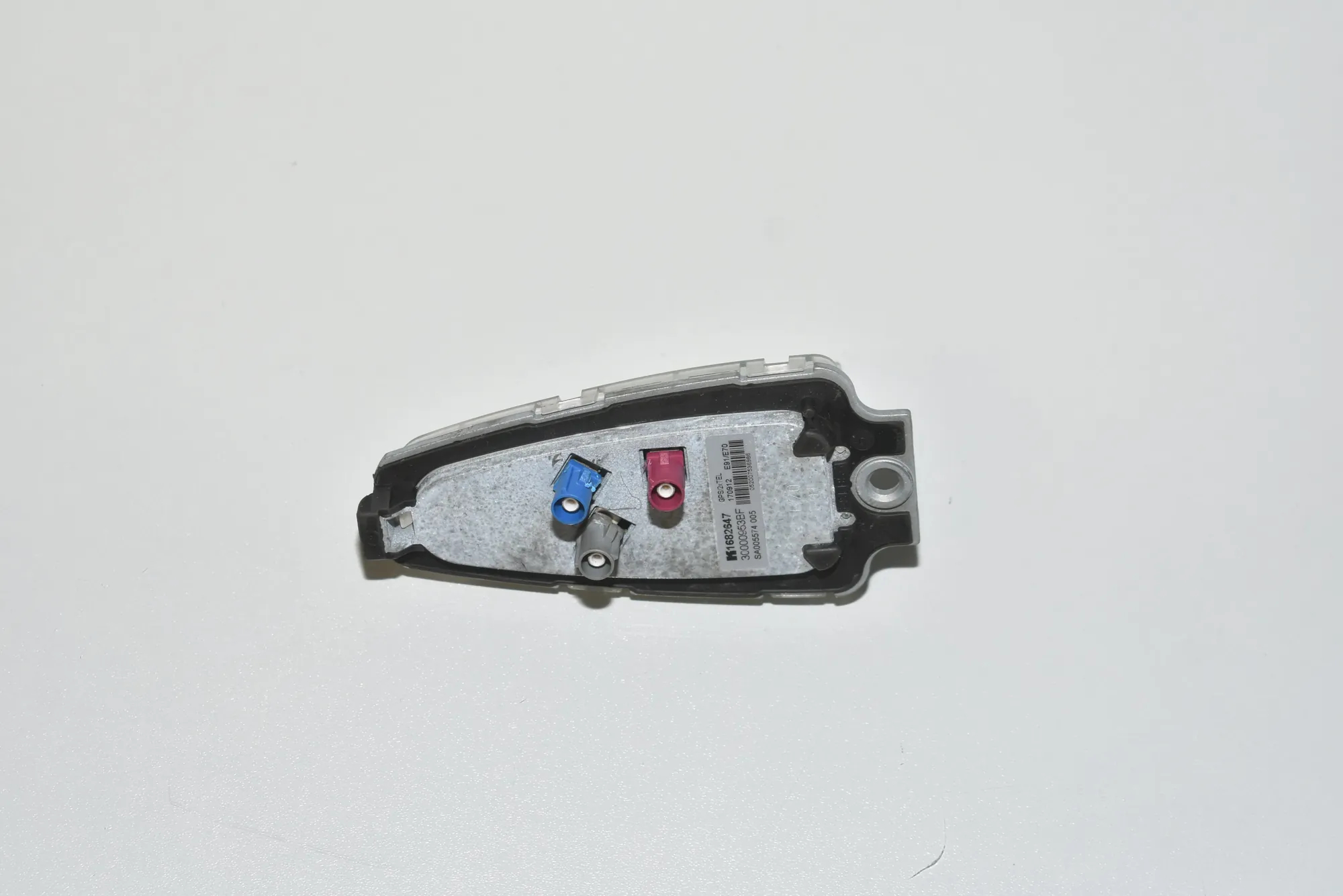 Antenna – OEM 65206950704 · BMW 5 Touring (F11) 530 d 2012 – 3