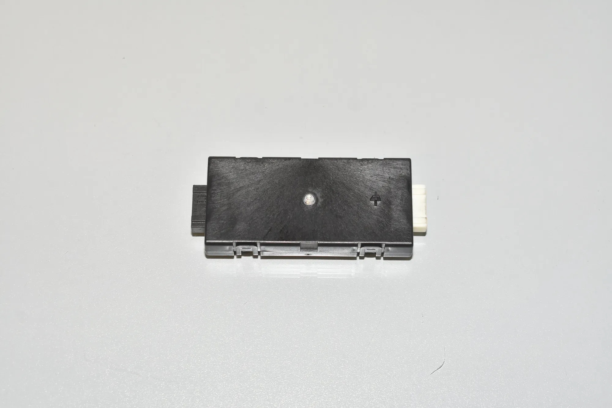 Antenna – OEM 65209199865 · BMW 5 Touring (F11) 530 d 2012 – 3