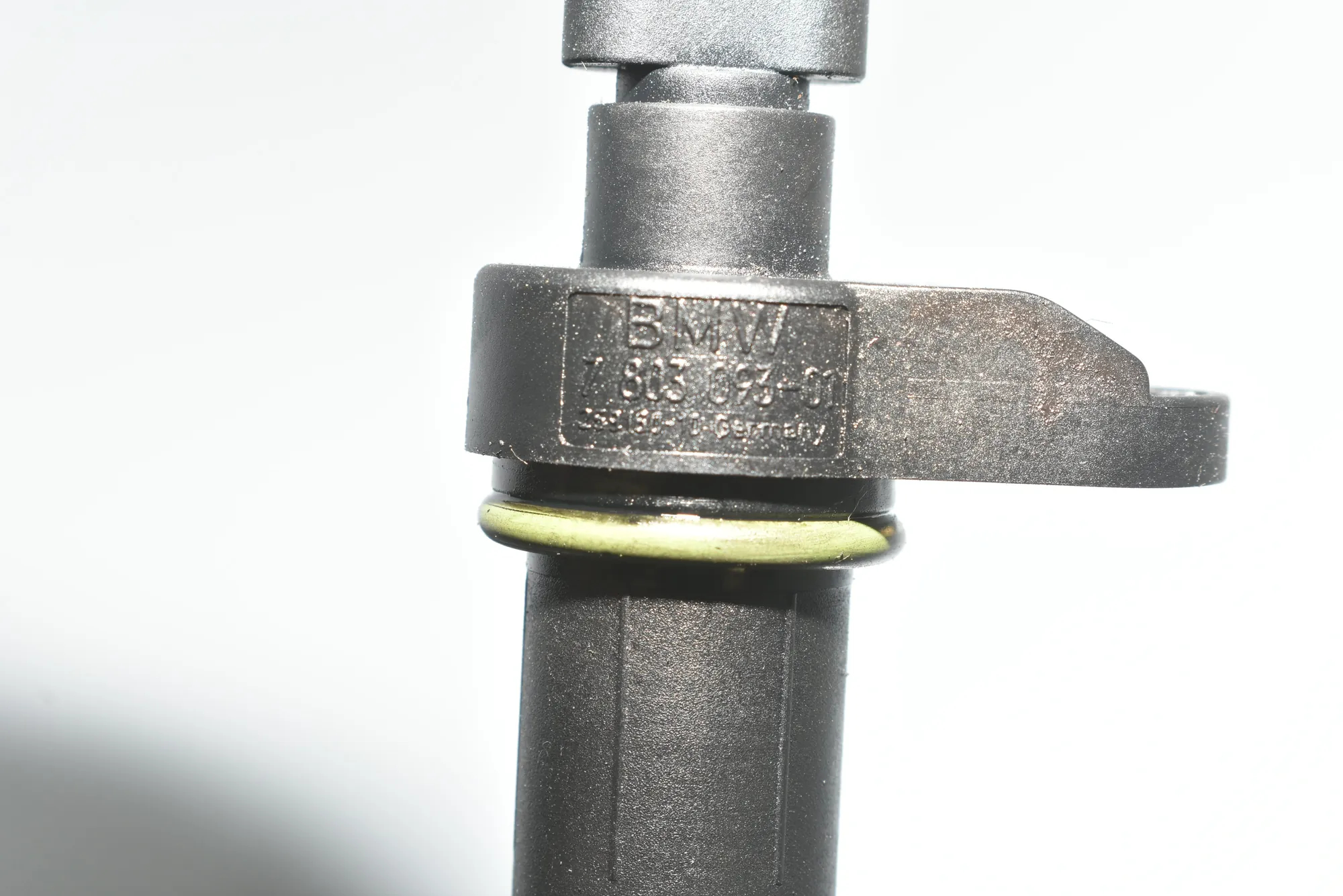 Camshaft Position Sensor – OEM 13627803093 · BMW 5 (F10) 525 d 2010 – 4