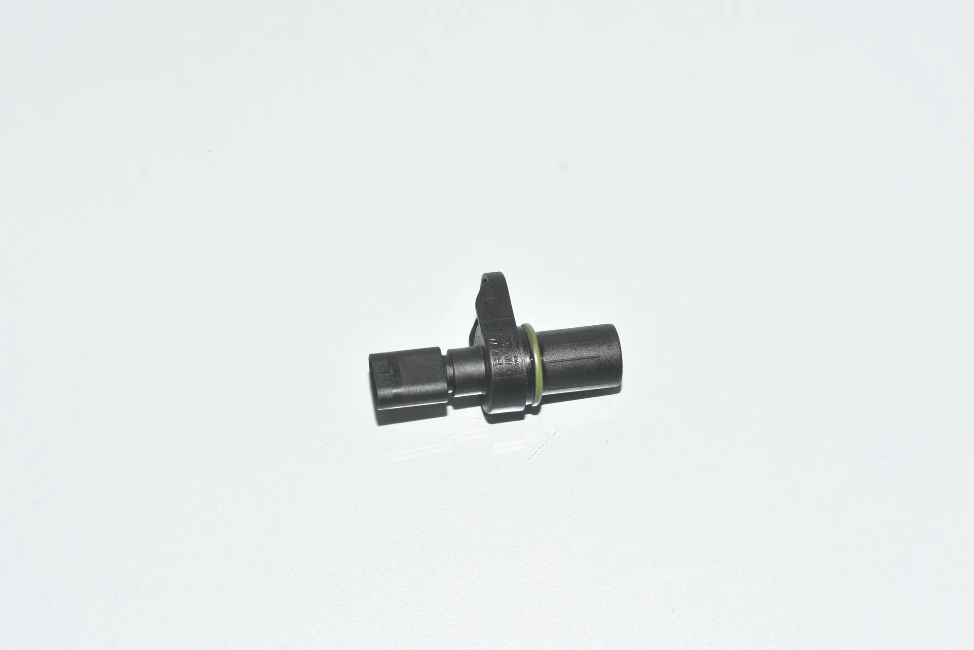 Camshaft Position Sensor – OEM 13627803093 · BMW 5 (F10) 525 d 2010