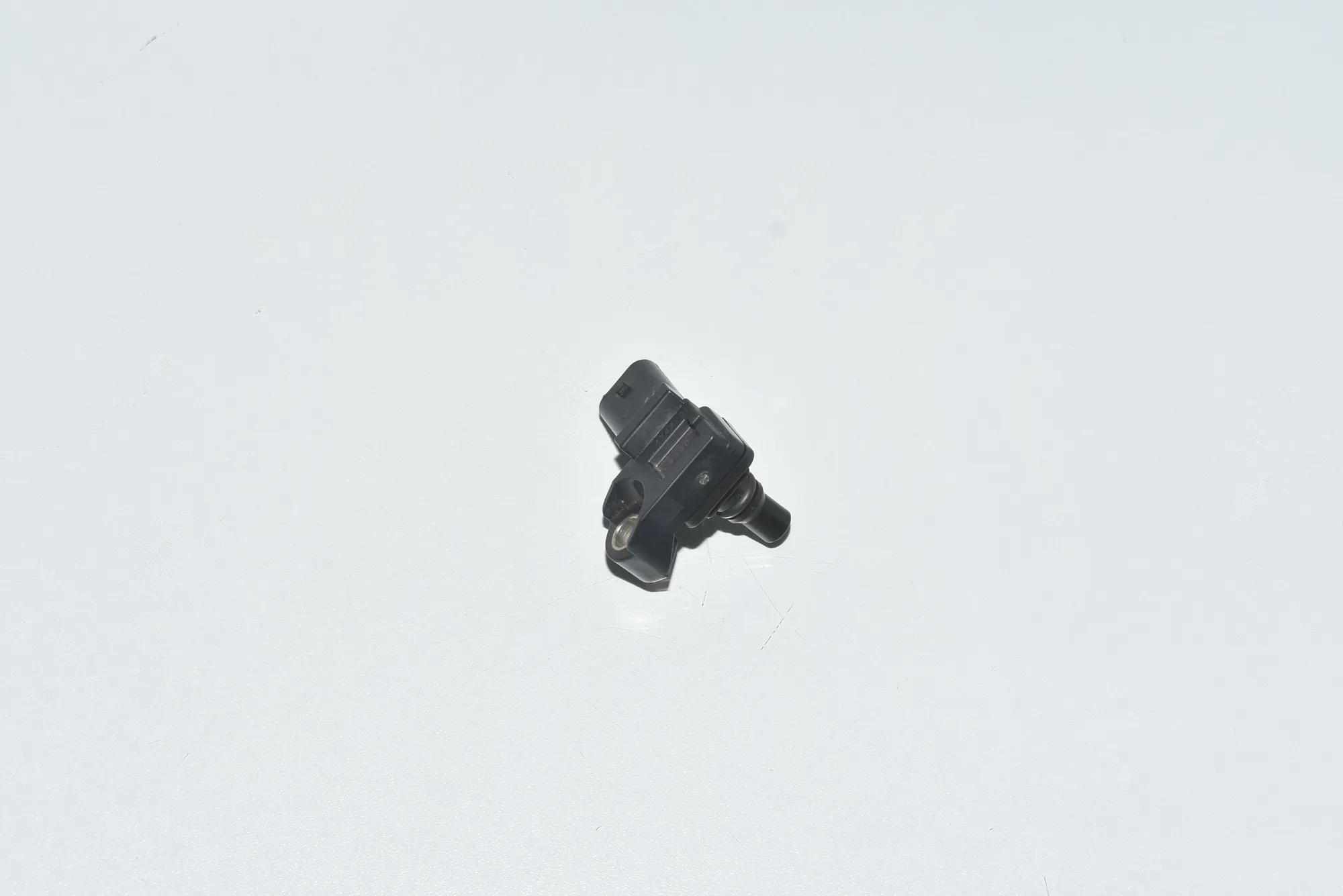 Intake Manifold Pressure Sensor – OEM 13627804742 · BMW 5 (F10) 525 d 2010 – 3