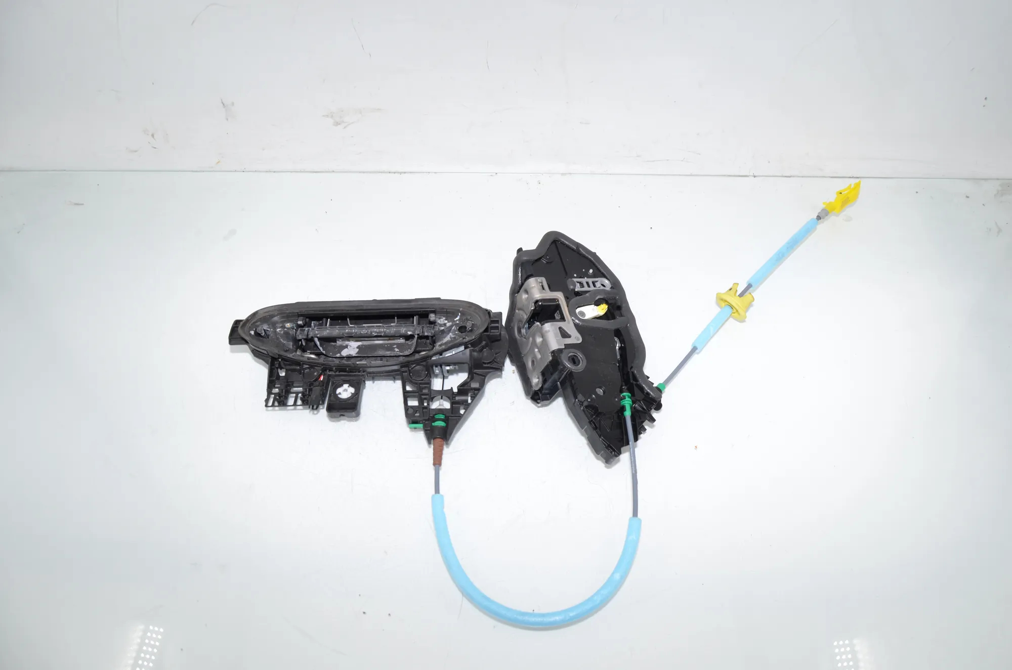 Rear Left Door Lock – OEM 7445053 · BMW 3 (G20, G28) BMW 3 (G20, G28) 330 e 2022 – 2