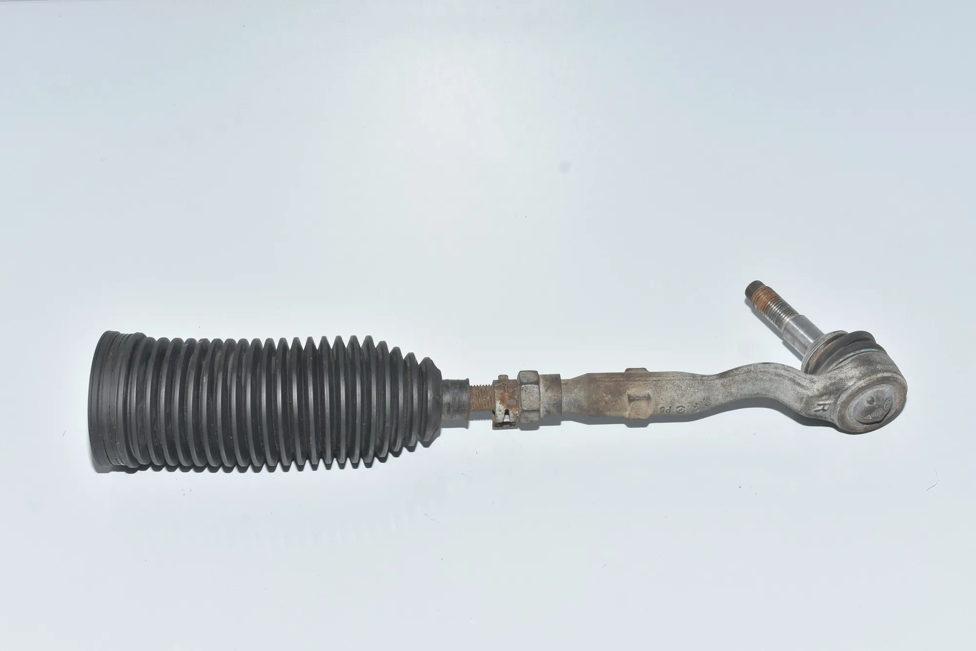 Right Side Steering Tie Rod – OEM 32106784719 · BMW 5 (F10) 525 d 2010 – 2