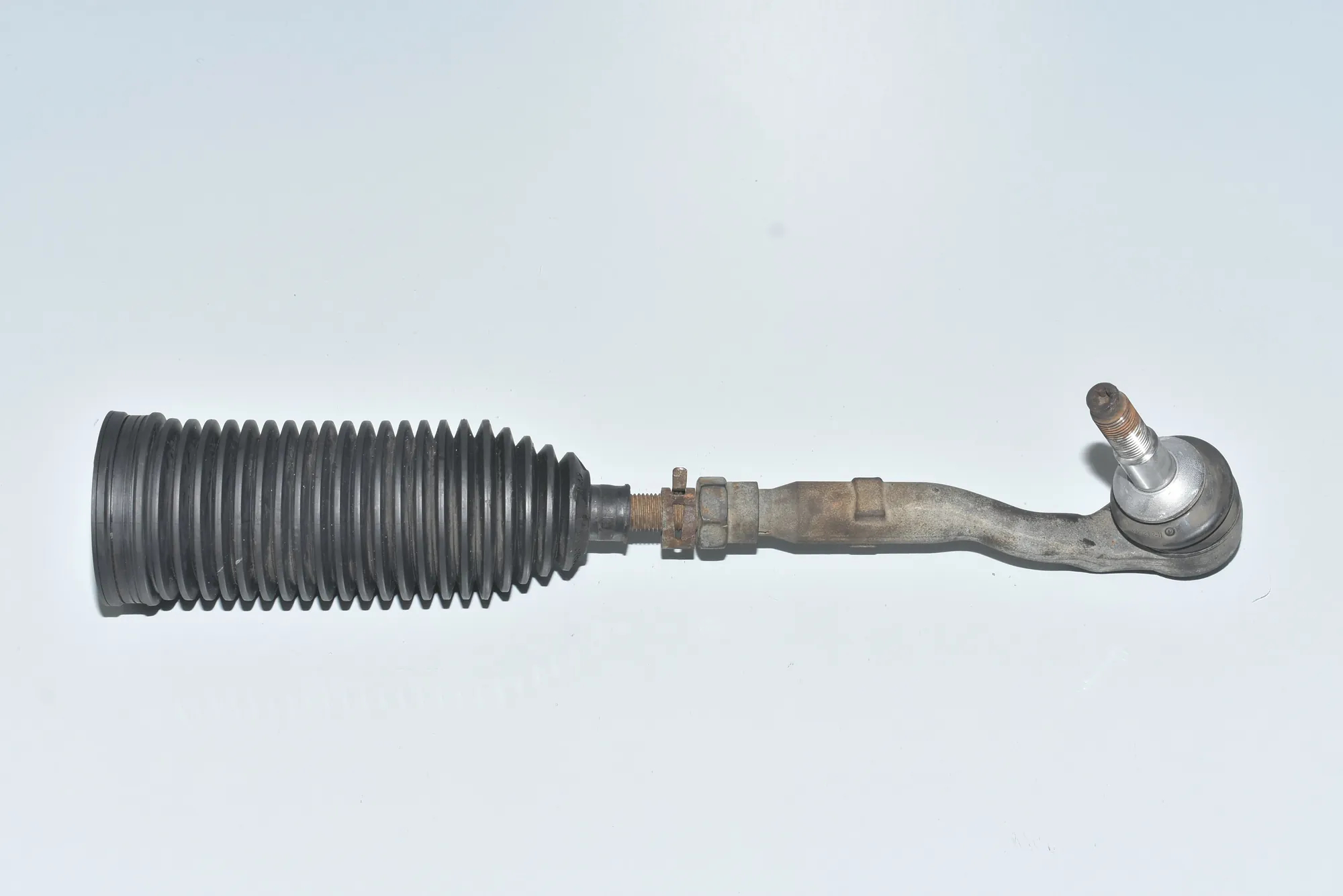 Right Side Steering Tie Rod – OEM 32106784719 · BMW 5 (F10) 525 d 2010 – 3