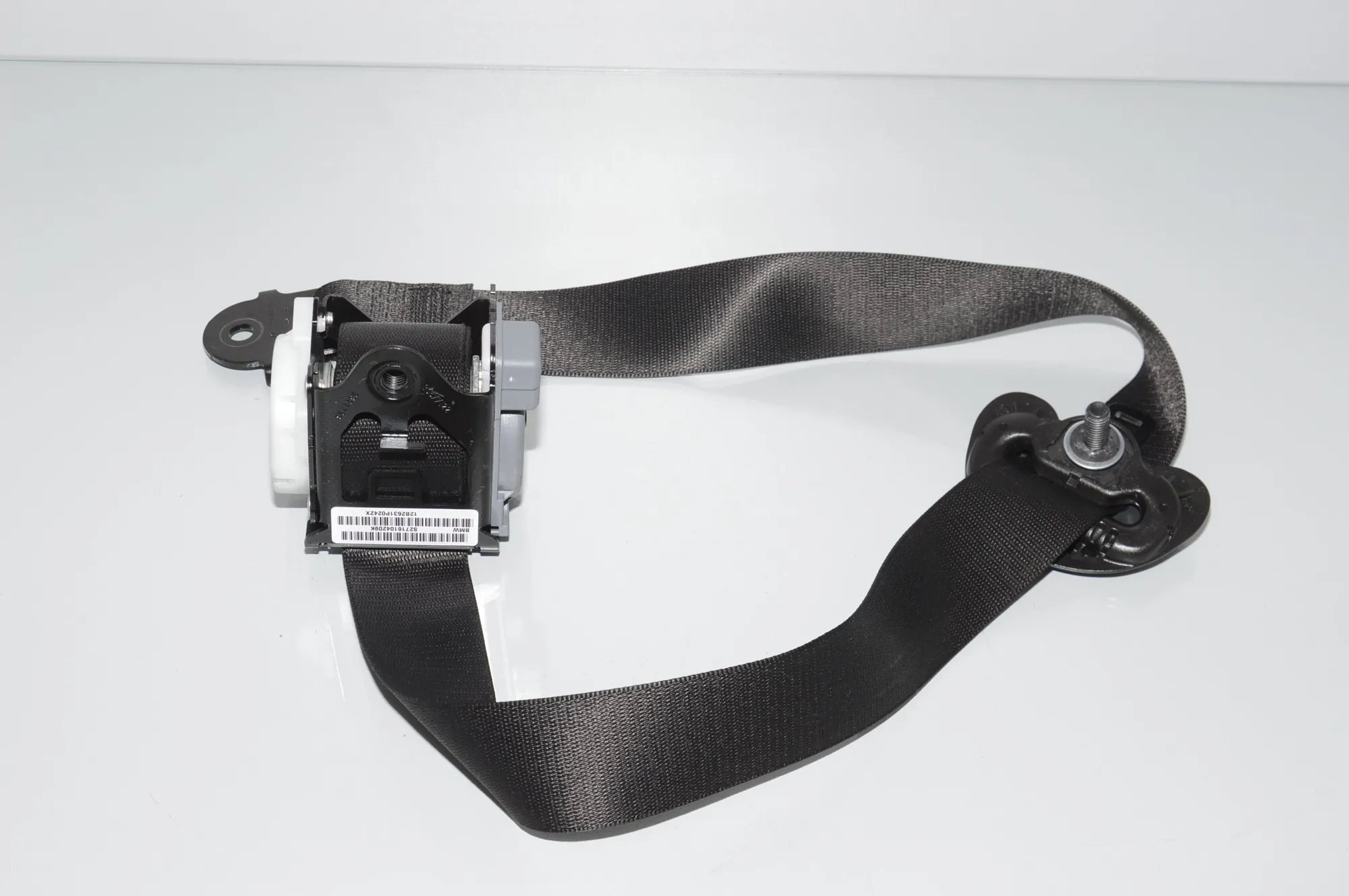 Front Right Seatbelt – OEM 7161042 · BMW X5 (E70) M 50 d 2012 – 2