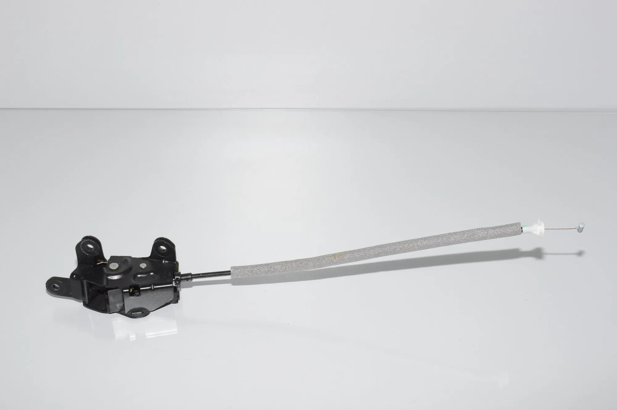 Tailgate Boot Lock – OEM 7162147 · BMW X5 (E70) M 50 d 2012 – 2