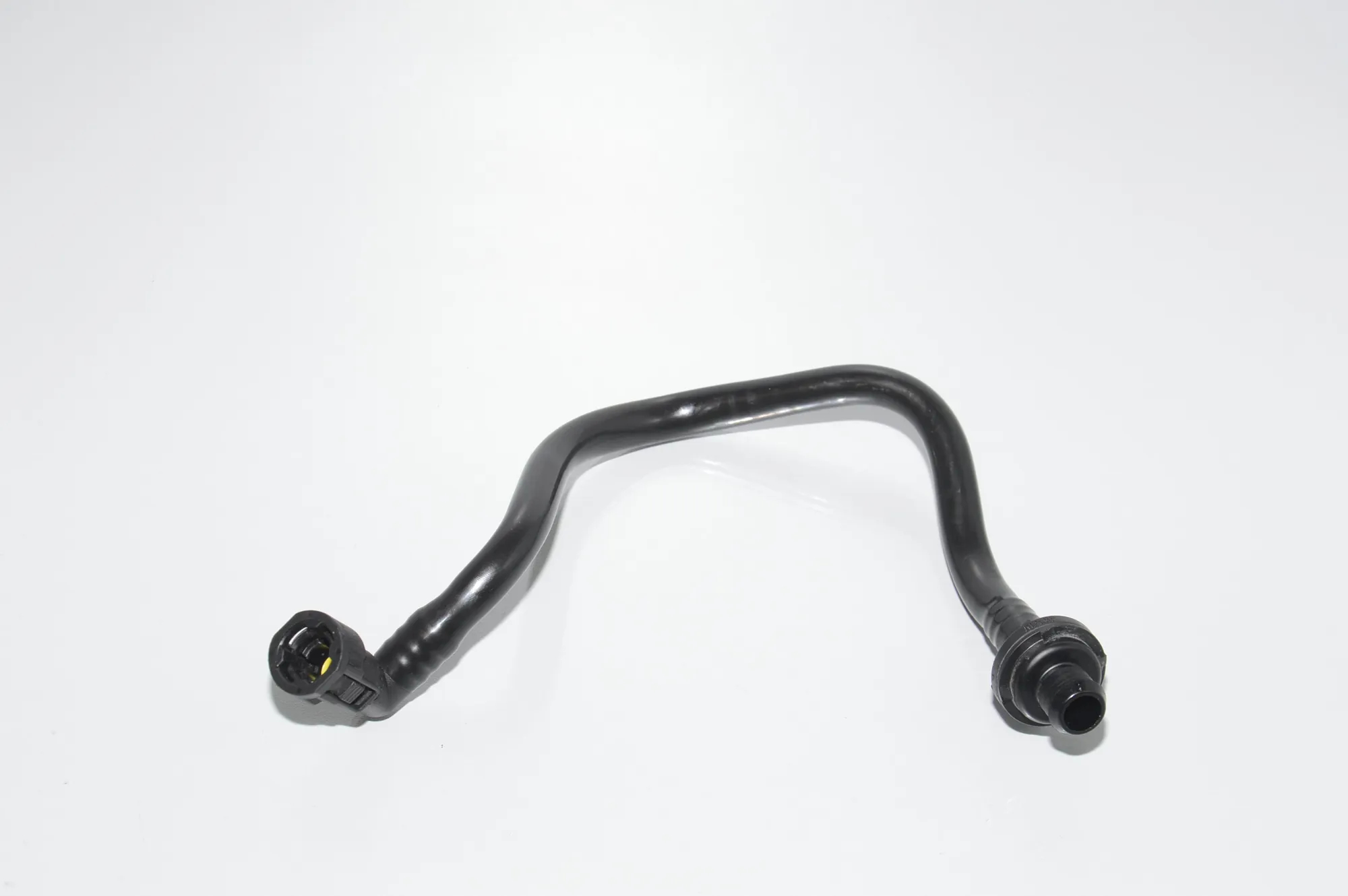 Vacuum Tube – OEM 8508017 · BMW X5 (E70) M 50 d 2012