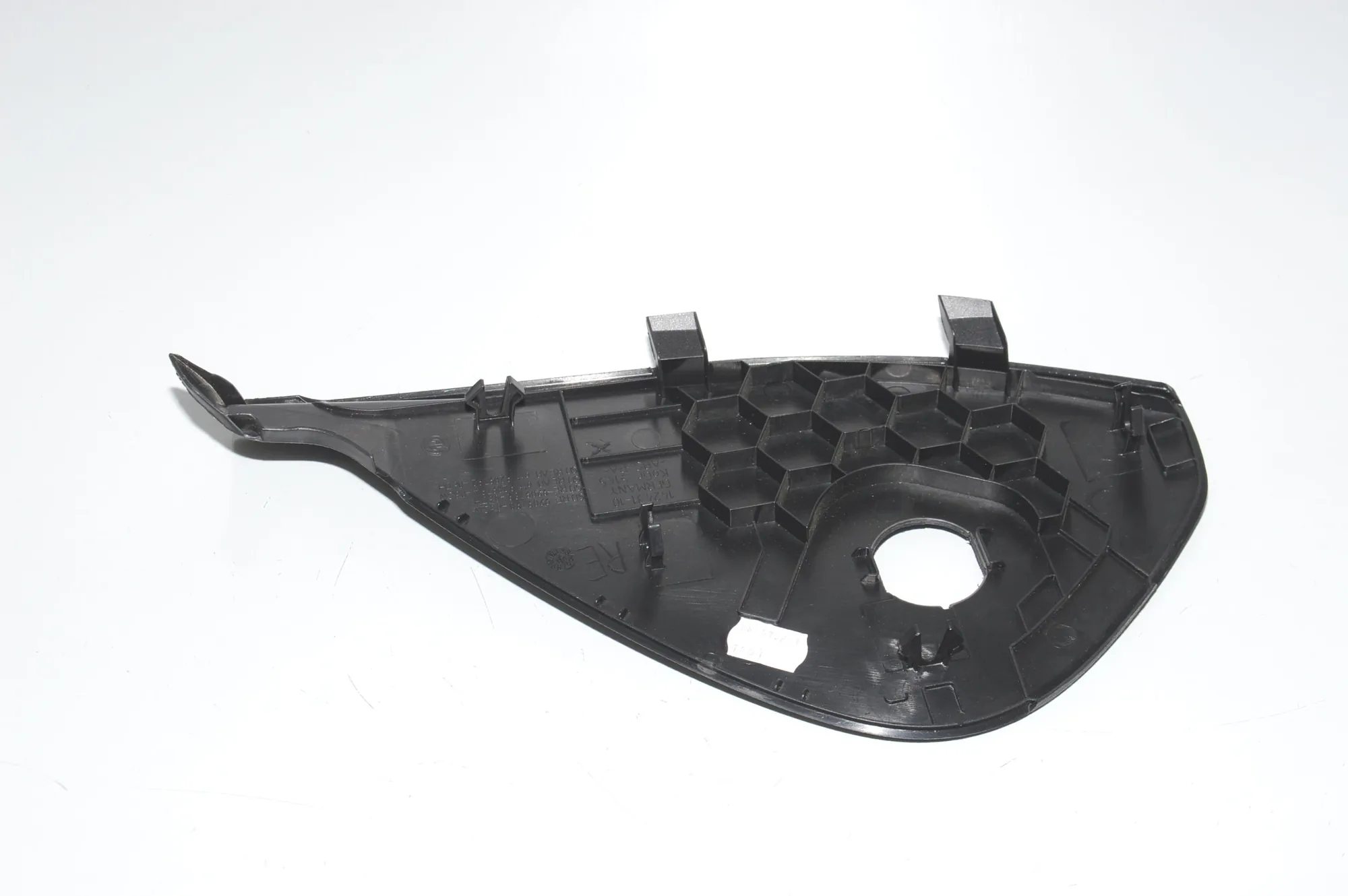 Dashboard Side Trim – OEM 9209790 · BMW 5 Touring (F11) 530 d 2013 – 3