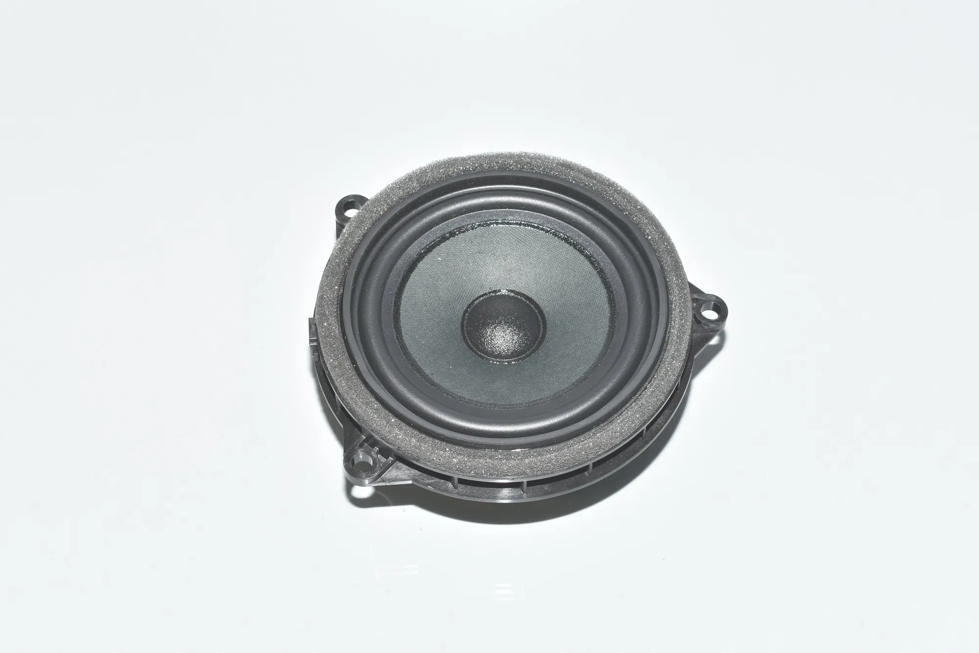 Front Left Door Speaker – OEM 8715685 · BMW i3 (I01) Electric 2019