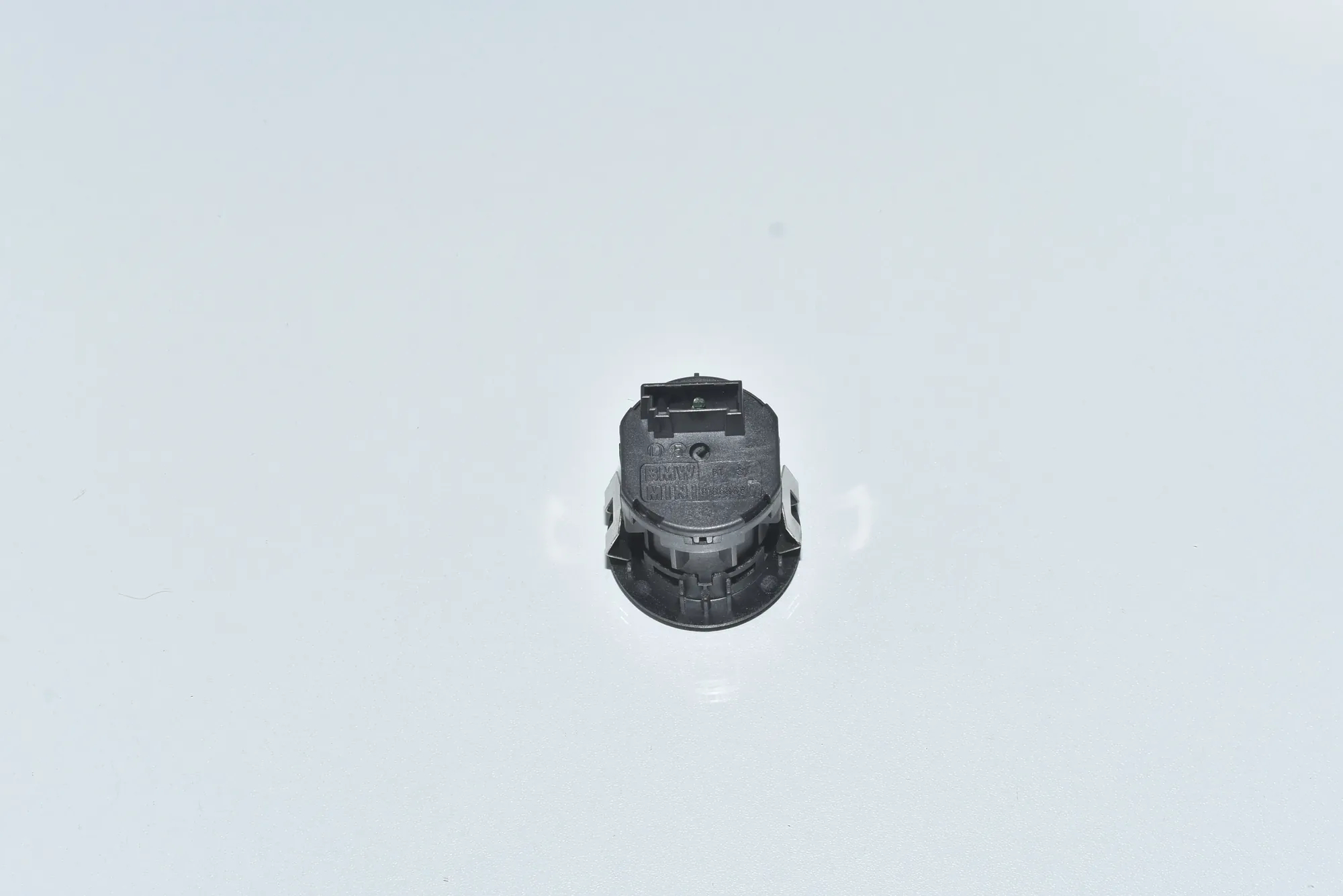 SRS Switch – OEM 61319196886 · BMW 5 Touring (F11) 530 d 2013 – 3