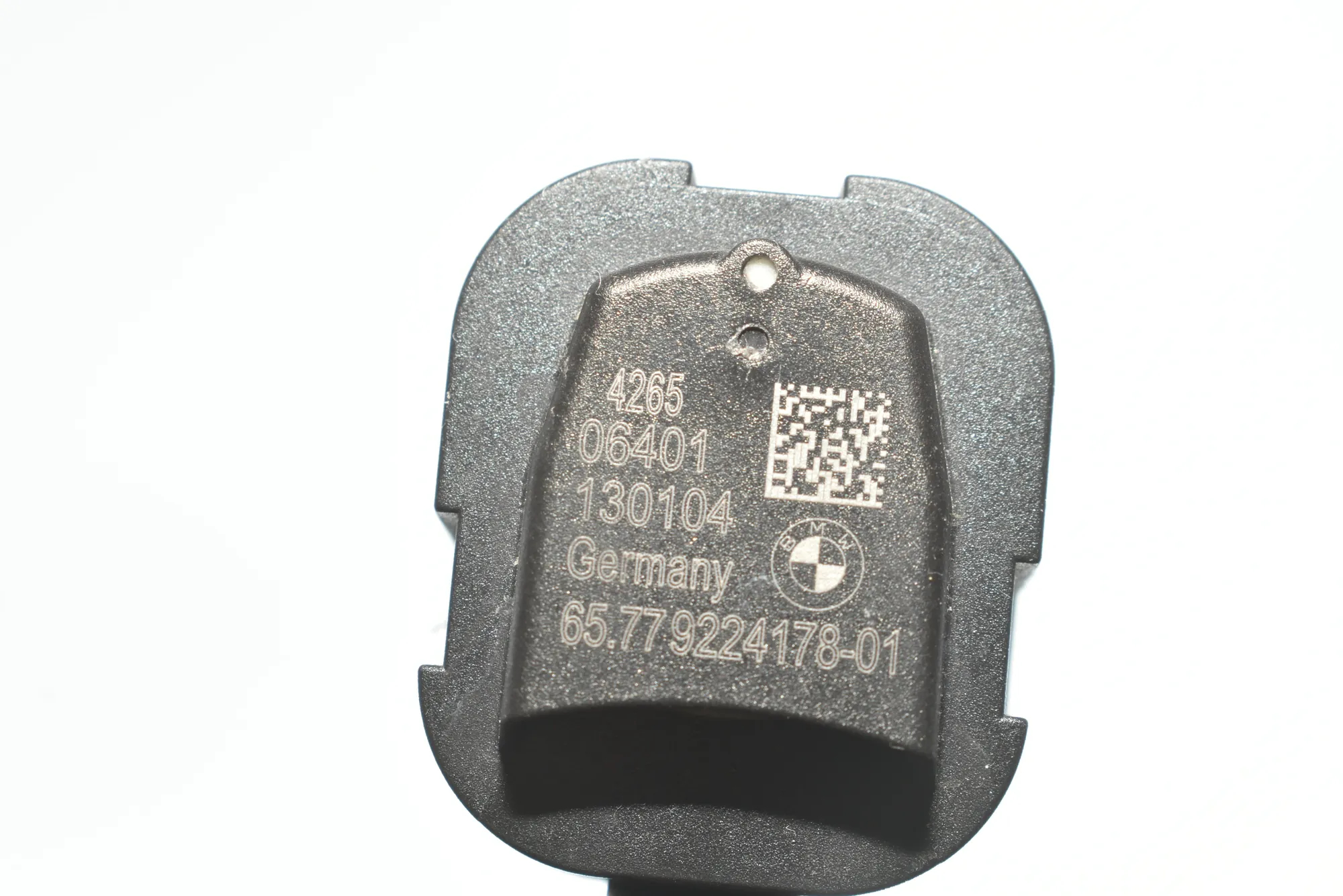 Left Side Impact Sensor – OEM 65779224178 · BMW 5 Touring (F11) 530 d 2013 – 4