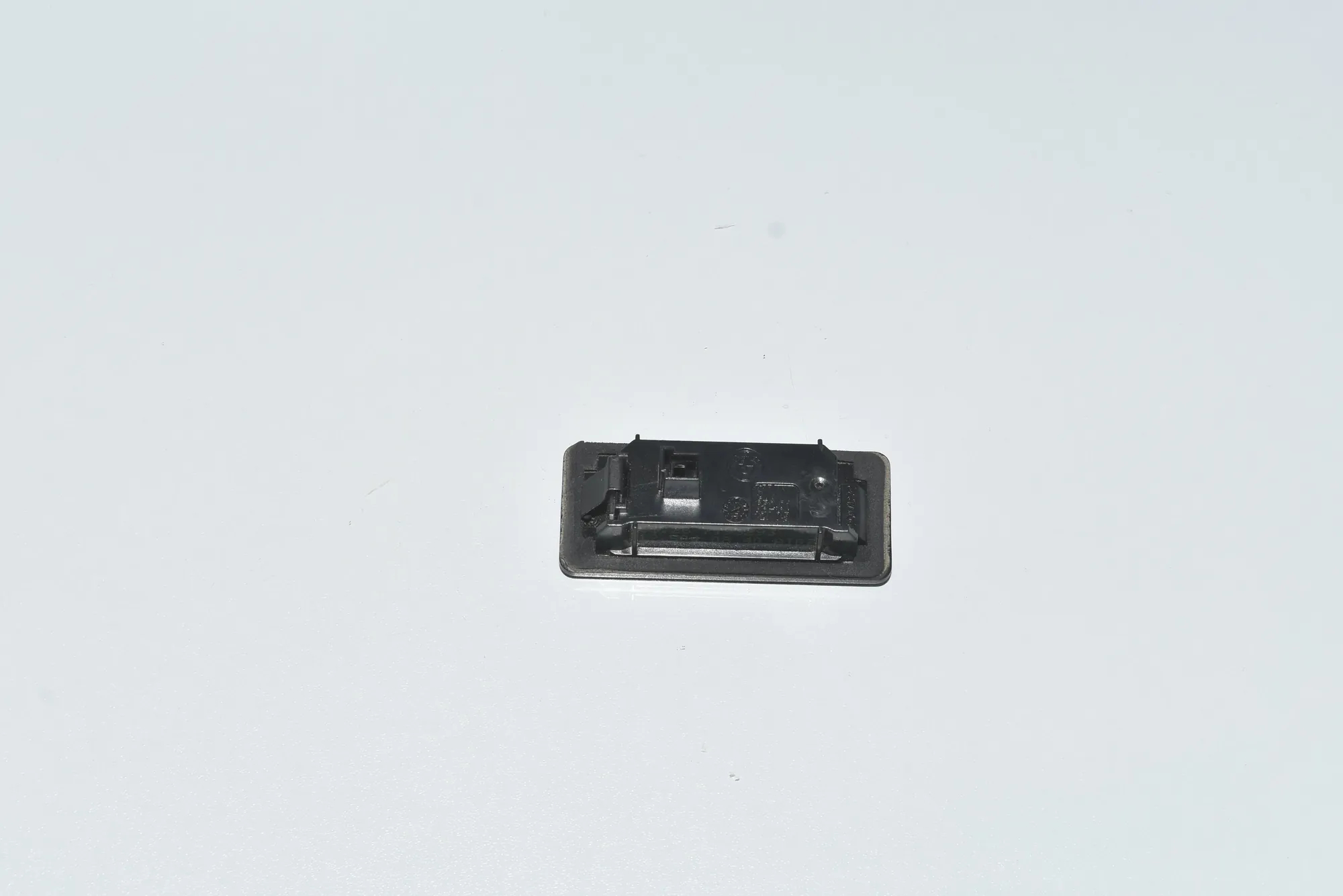 License Plate Lights – OEM 63267193293 · BMW 5 Touring (F11) 530 d 2013 – 3
