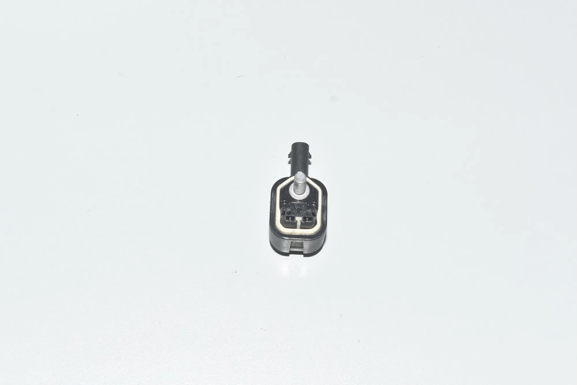 Right Side Impact Sensor – OEM 65779224178 · BMW 5 Touring (F11) 530 d 2013 – 2