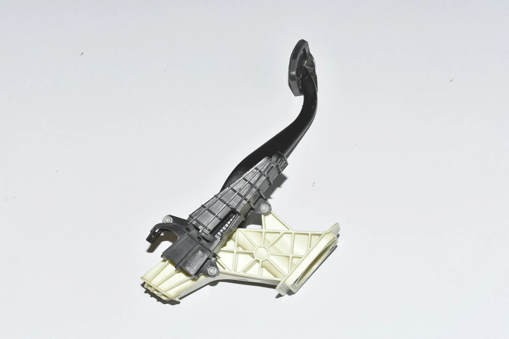 Brake Pedal – OEM 35006775368 · BMW 5 Touring (F11) 530 d 2013 – 3