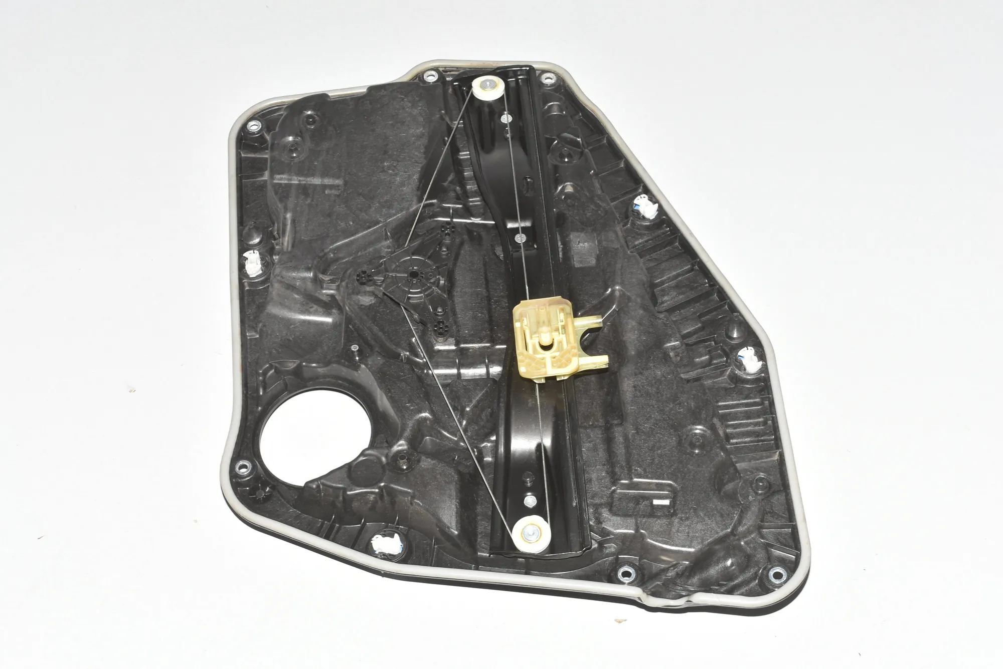 Rear Right Door Window Regulator – OEM 51357498150 · BMW X3 (G01, F97) (2017 - -) xDrive 30d 2018 – 2