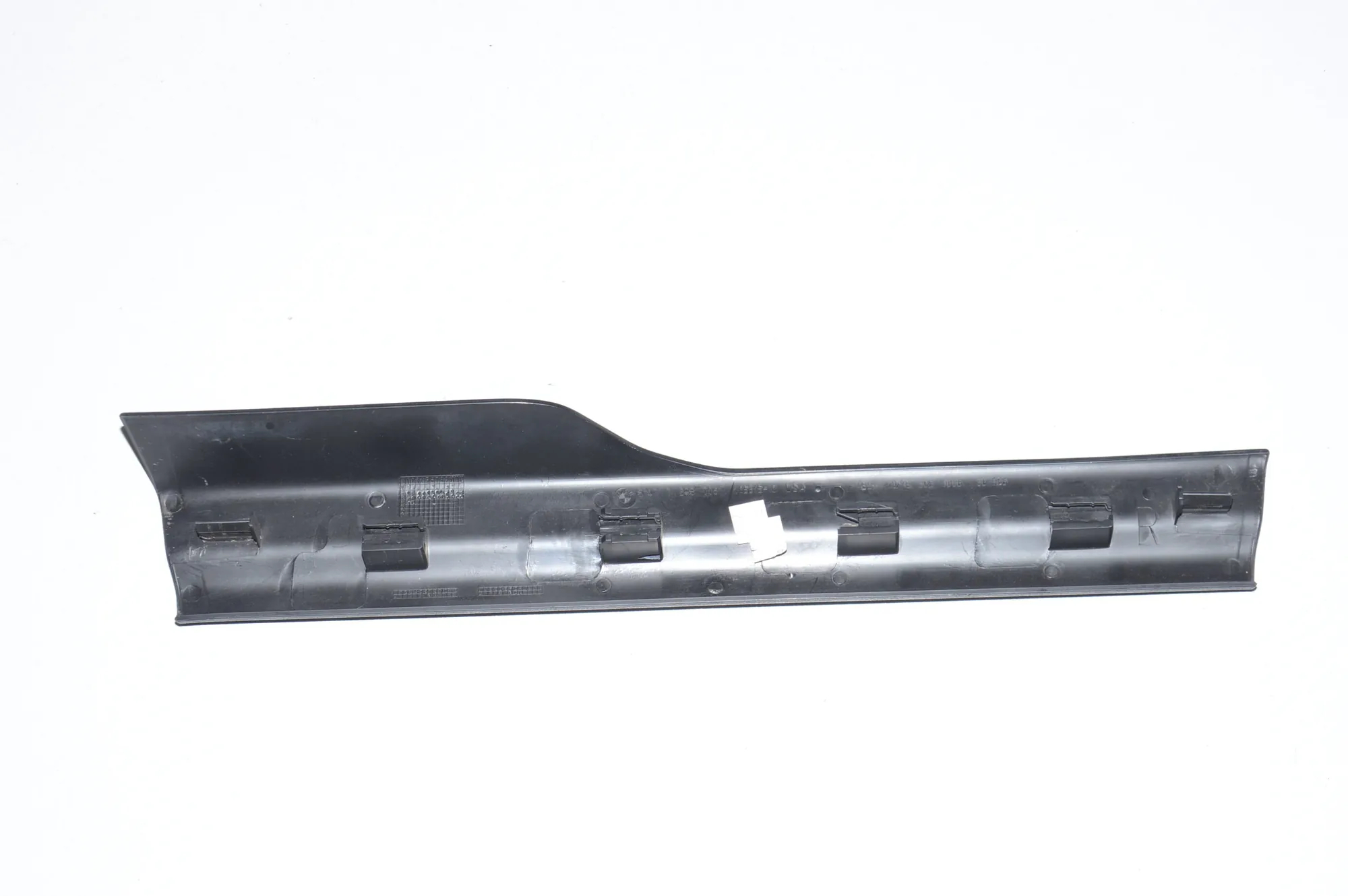 Front Right Interior Step Trim – OEM 7398006 · BMW X3 (G01, F97) (2017 - -) xDrive 30d 2018 – 4