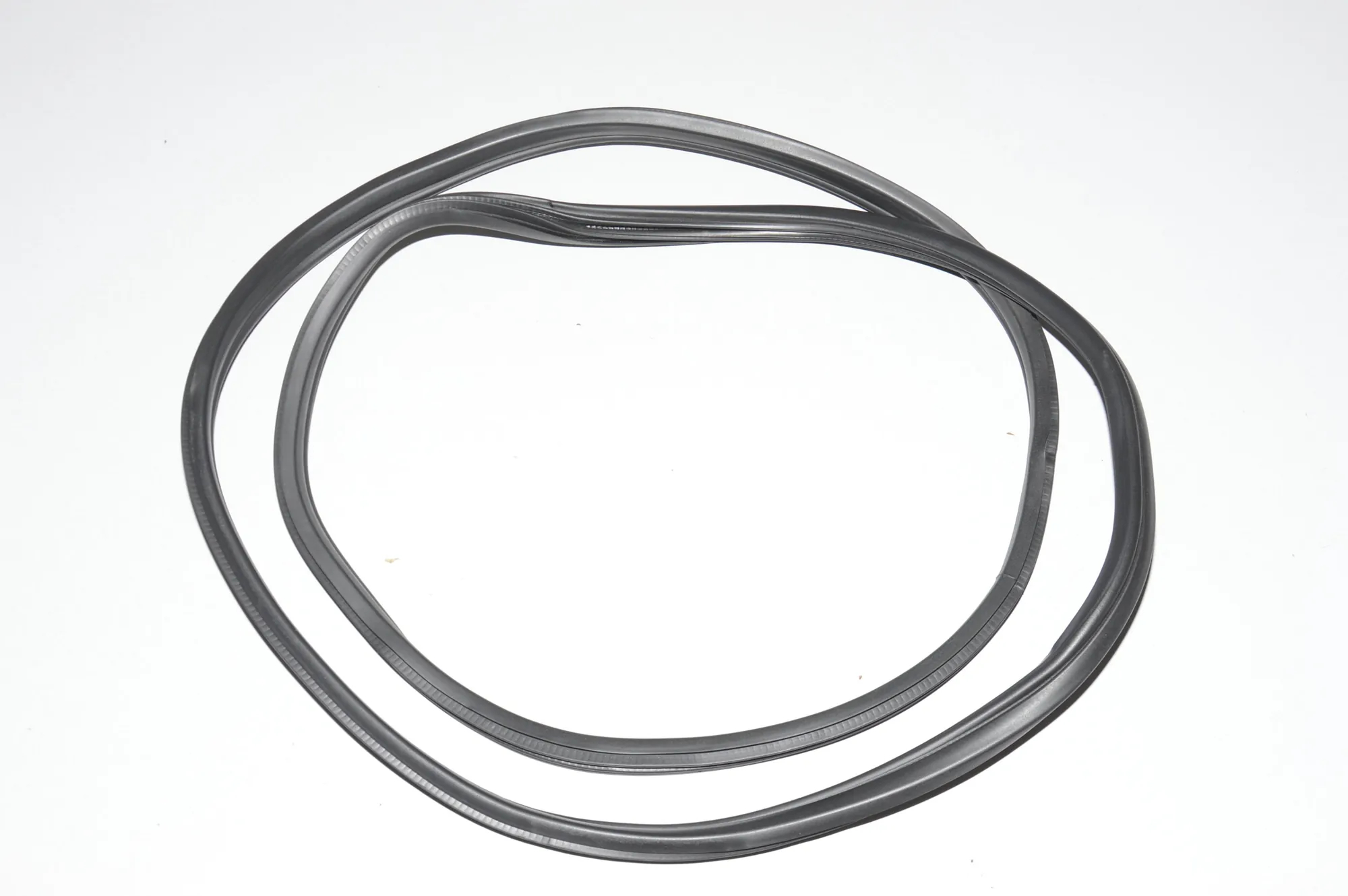 Rear Right Door Seal Rubber – OEM 51727333608 · BMW X5 (E70) M 50 d 2012 – 3