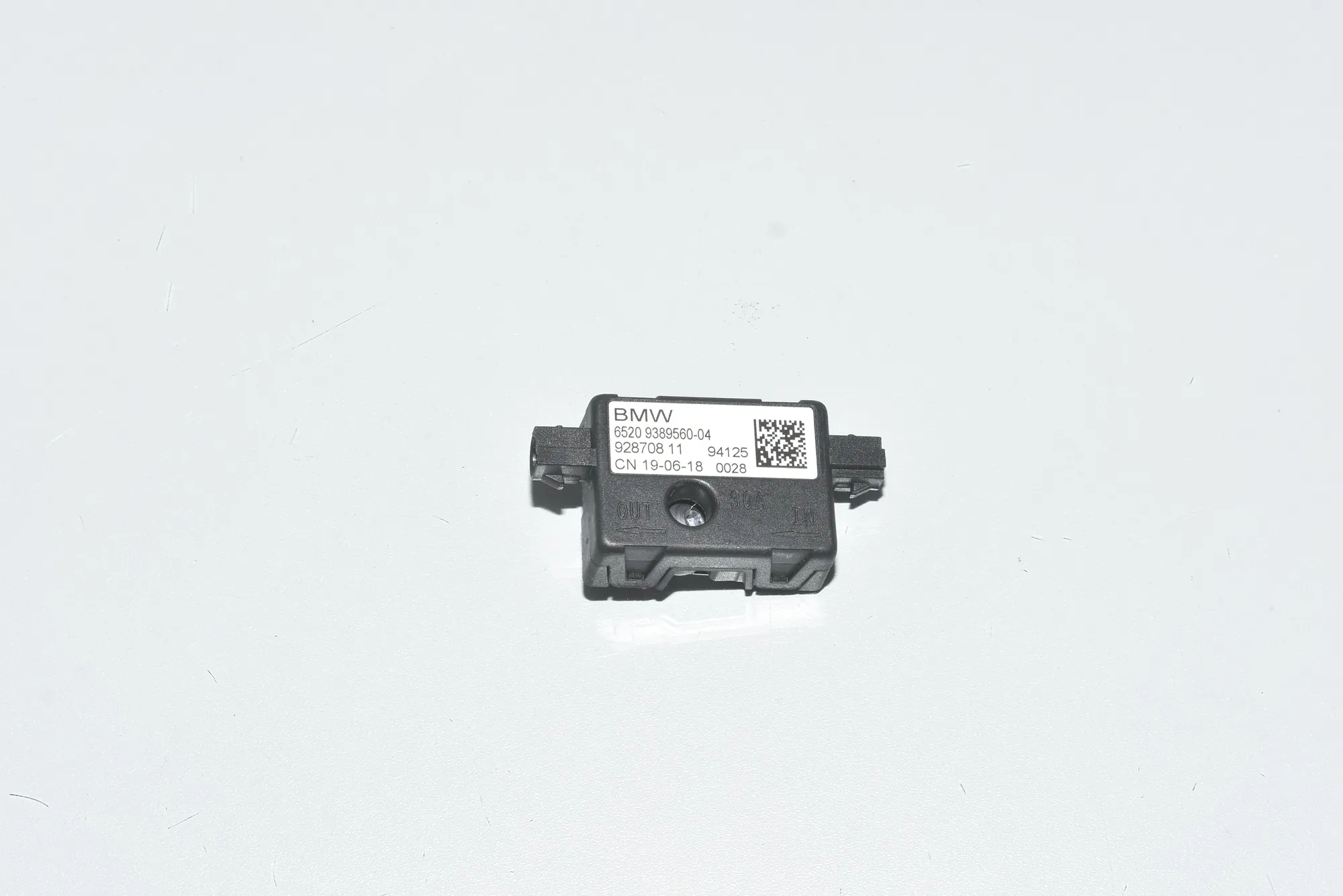 Antenna Amplifier – OEM 65209389560 · BMW X3 (G01, F97) (2017 - -) xDrive 30d 2018