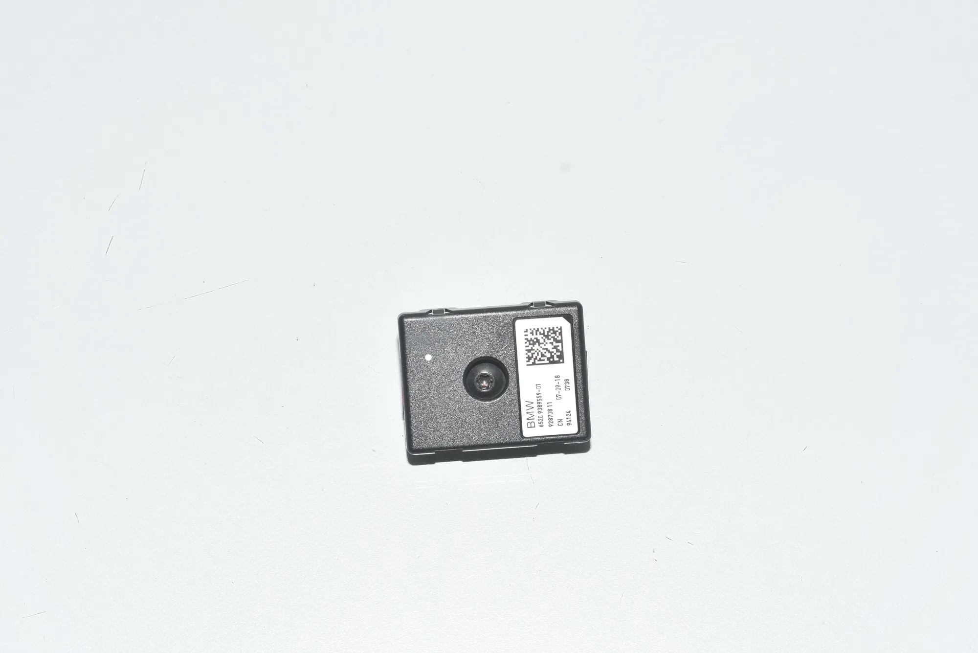 Antenna Amplifier – OEM 65209389559 · BMW X3 (G01, F97) (2017 - -) xDrive 30d 2018