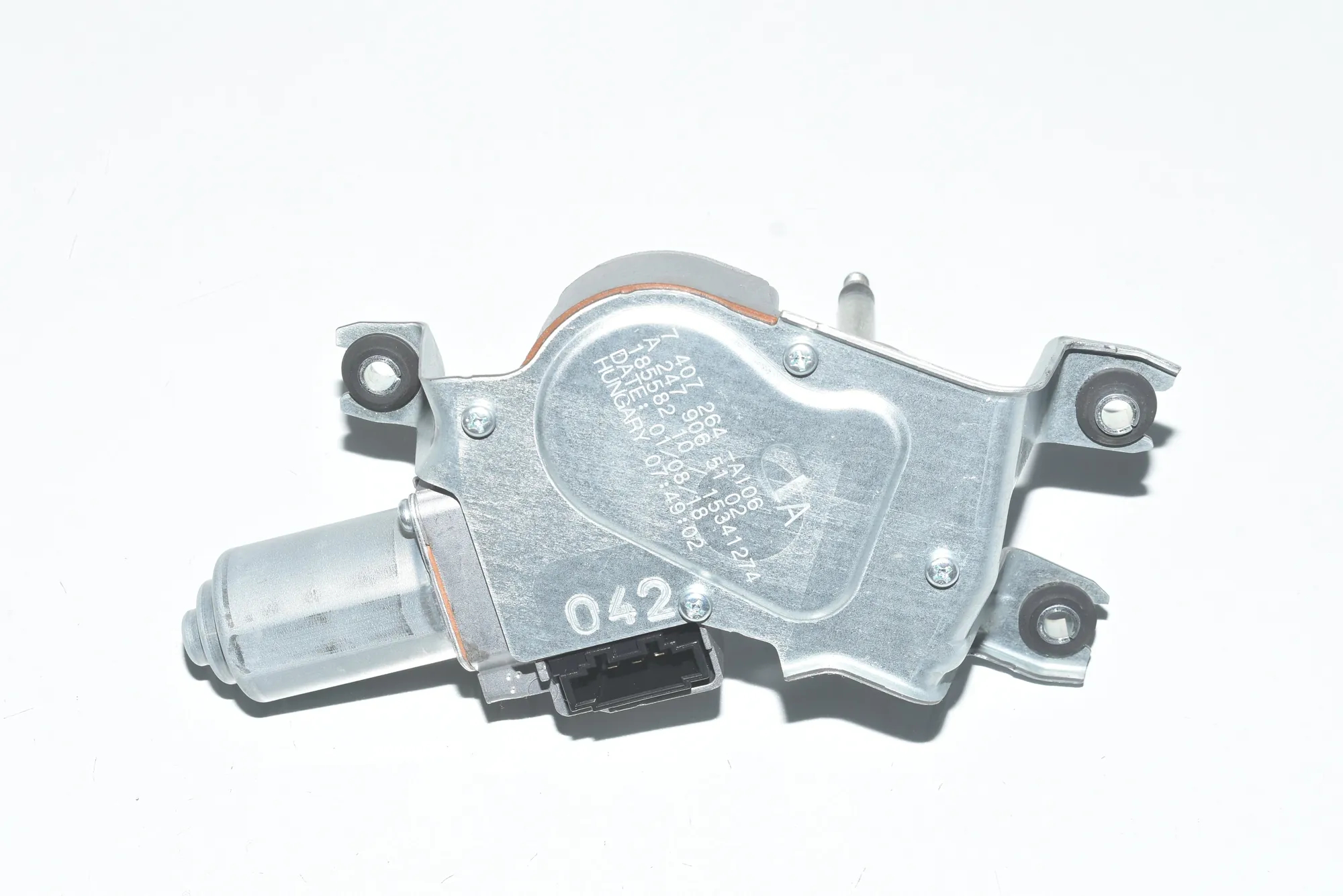 Tailgate Window Wiper Motor – OEM 67637407264 · BMW X3 (G01, F97) (2017 - -) xDrive 30d 2018 – 3