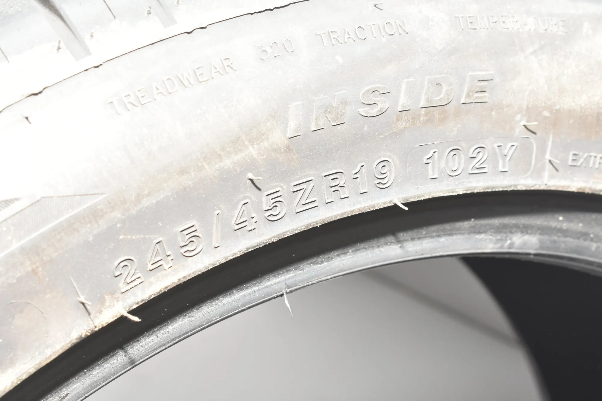 Tire · BMW 6 Gran Turismo (G32) (2017 - -) 640 i 2018 – 4