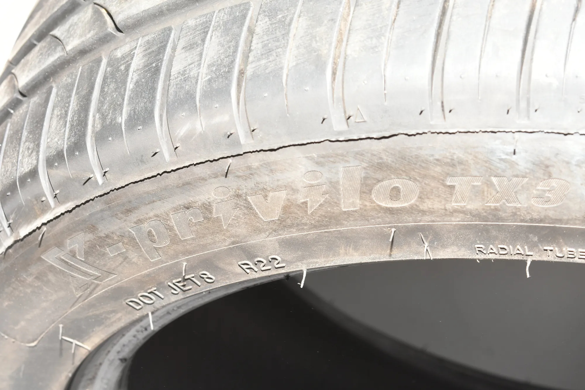 Tire · BMW 6 Gran Turismo (G32) (2017 - -) 640 i 2018 – 2