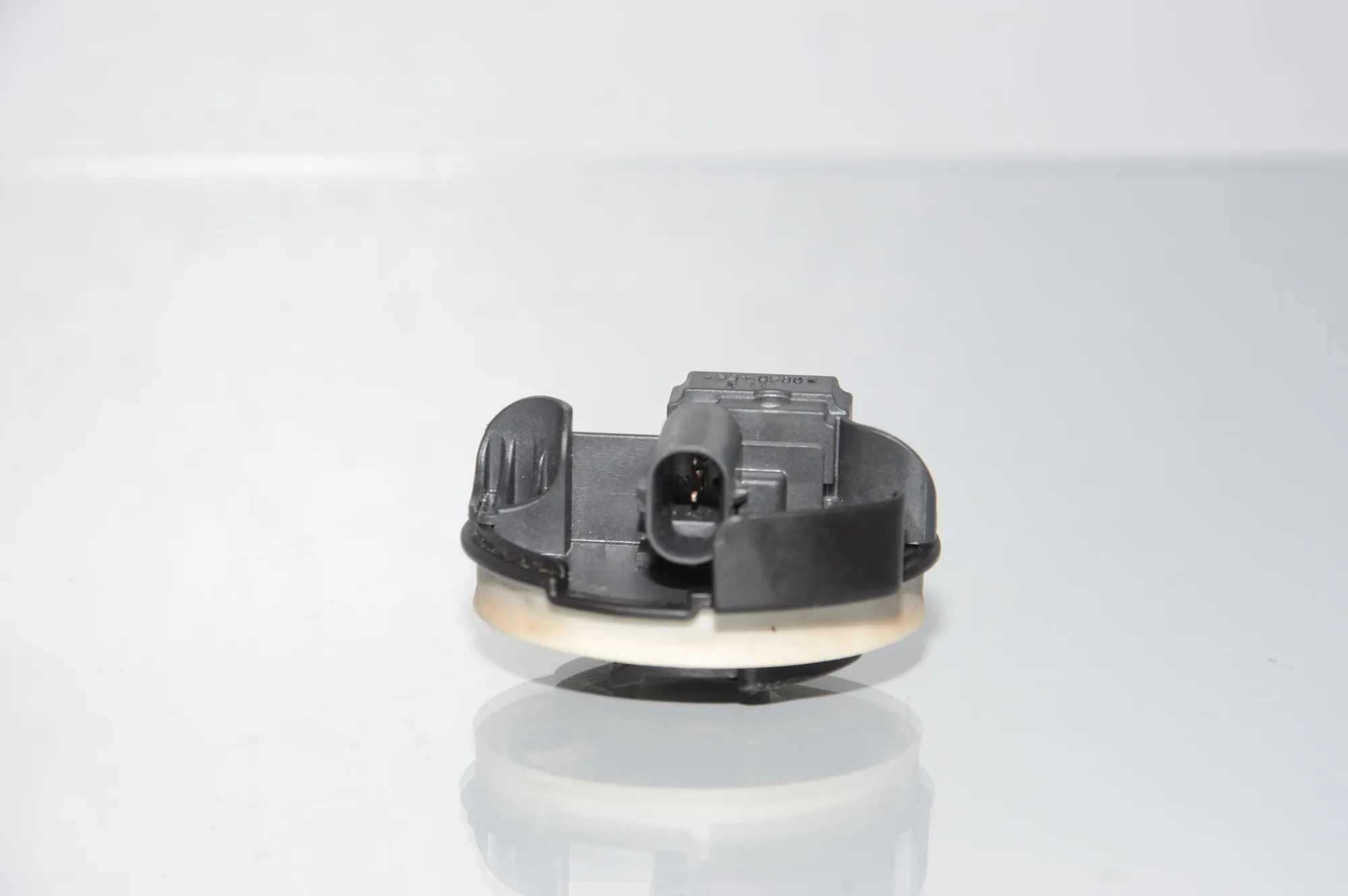 Front Right Impact Sensor – OEM 65776834911 · BMW X3 (G01, F97) (2017 - -) xDrive 30d 2018 – 4