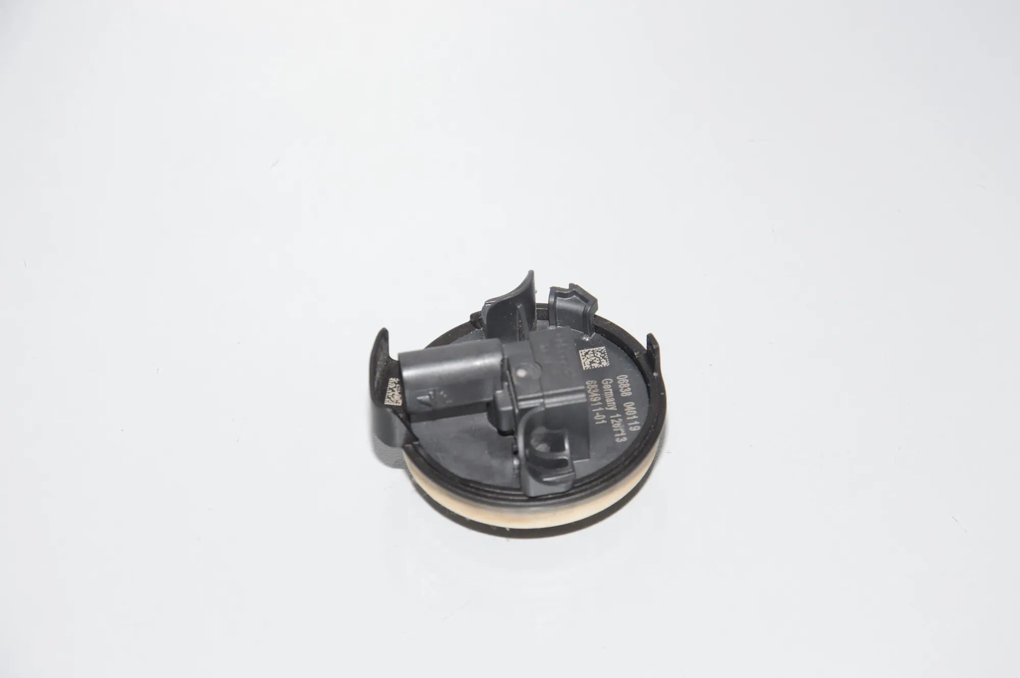 Front Right Impact Sensor – OEM 65776834911 · BMW X3 (G01, F97) (2017 - -) xDrive 30d 2018 – 2