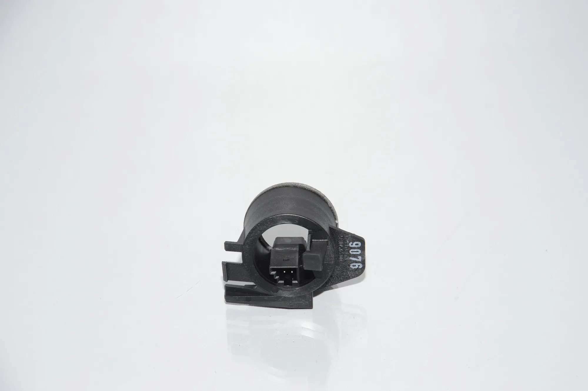 Immobiliser Reader Antenna – OEM 6995617 · BMW M8 Coupe F92 BMW M8 Coupe F92 (G15, F92) M8 2019