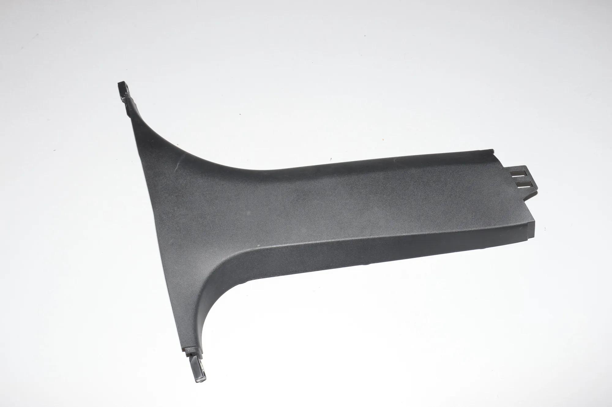 Right Side B Pillar Trim – OEM 7396432 · BMW X3 (G01, F97) BMW X3 (G01, F97) xDrive 30d 2018