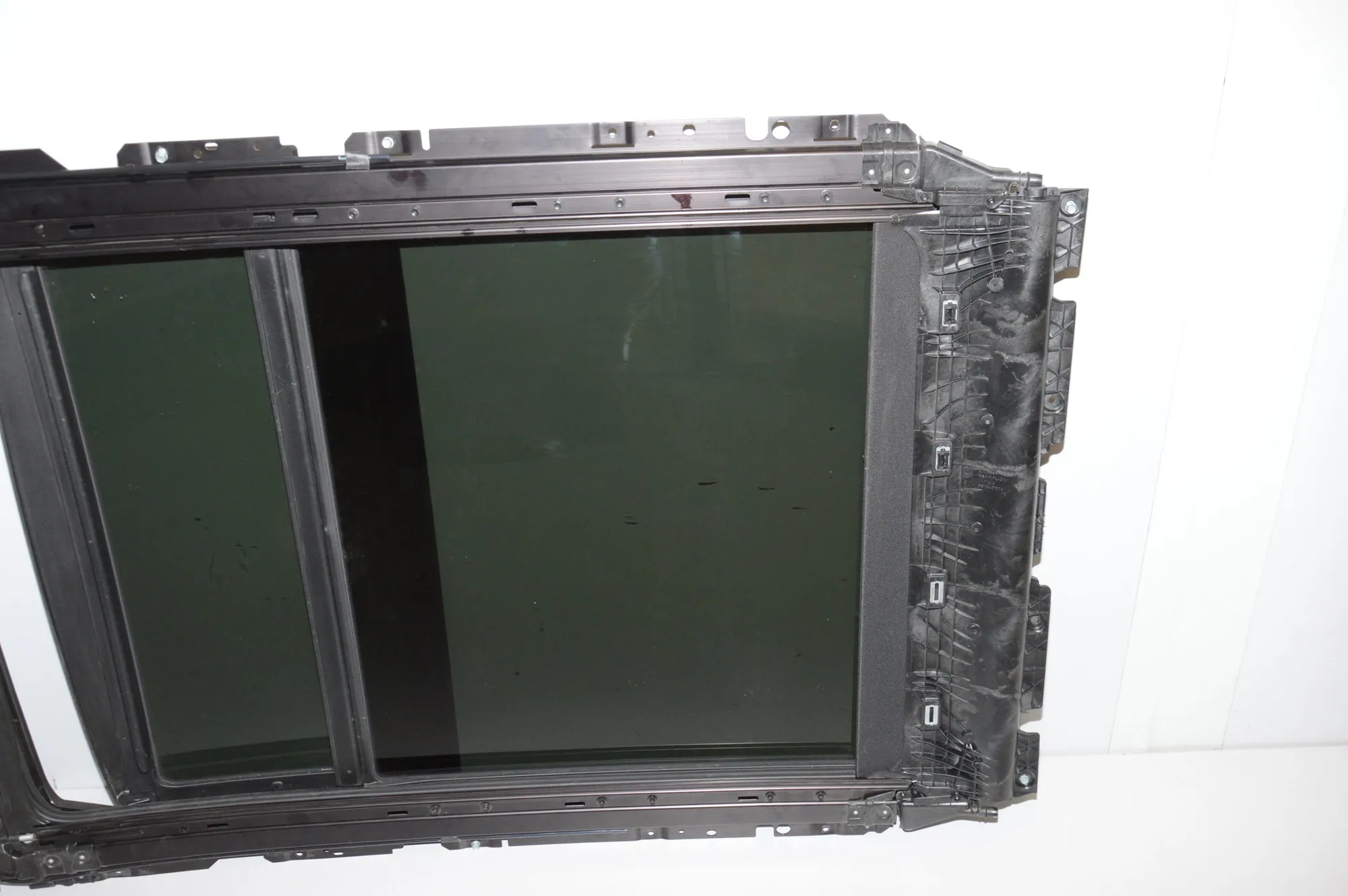 Sunroof – OEM 8068911 · BMW X3 (G01, F97) BMW X3 (G01, F97) xDrive 30d 2018 – 4