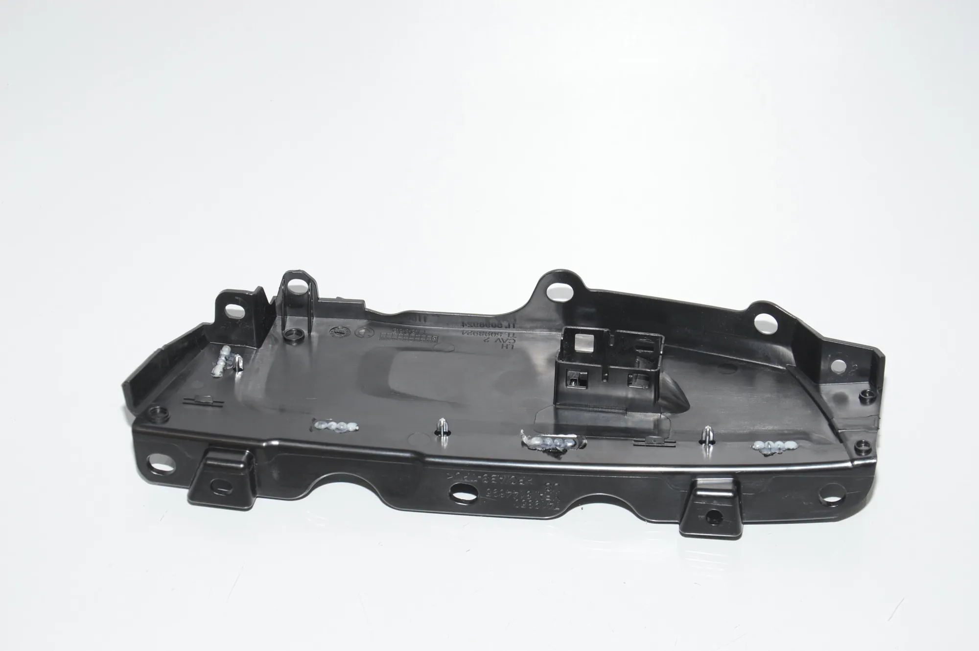 Front Left Door Panel Trim – OEM 7419350 · BMW X3 (G01, F97) BMW X3 (G01, F97) xDrive 30d 2018 – 4