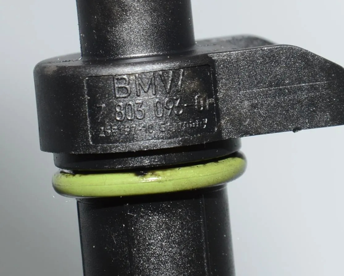 Camshaft Position Sensor – OEM 7803093 · BMW 5 Touring (F11) 530 d 2013 – 6