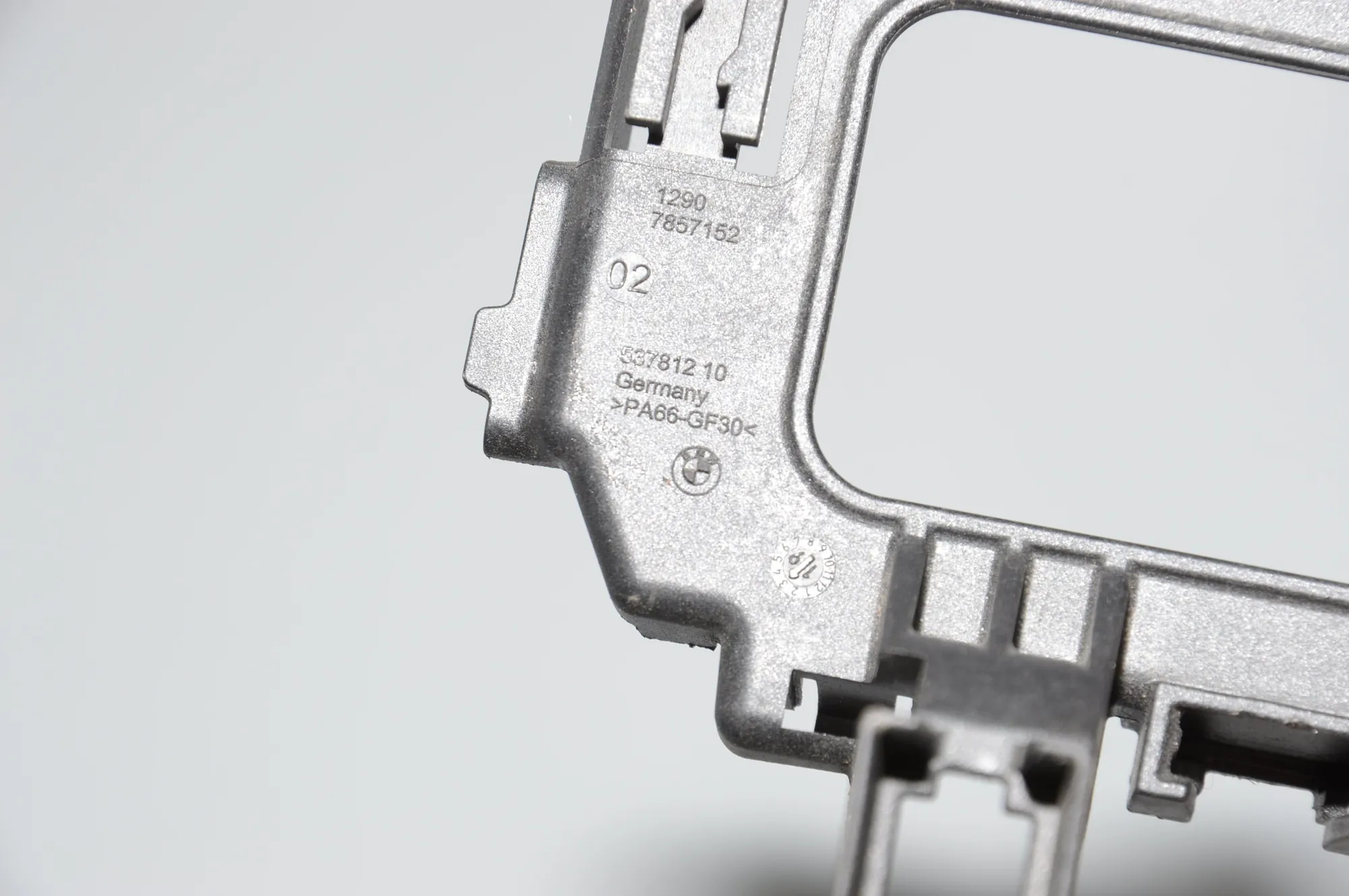 Bracket – OEM 12907857152 · BMW M8 Coupe F92 BMW M8 Coupe F92 (G15, F92) M8 2019 – 5