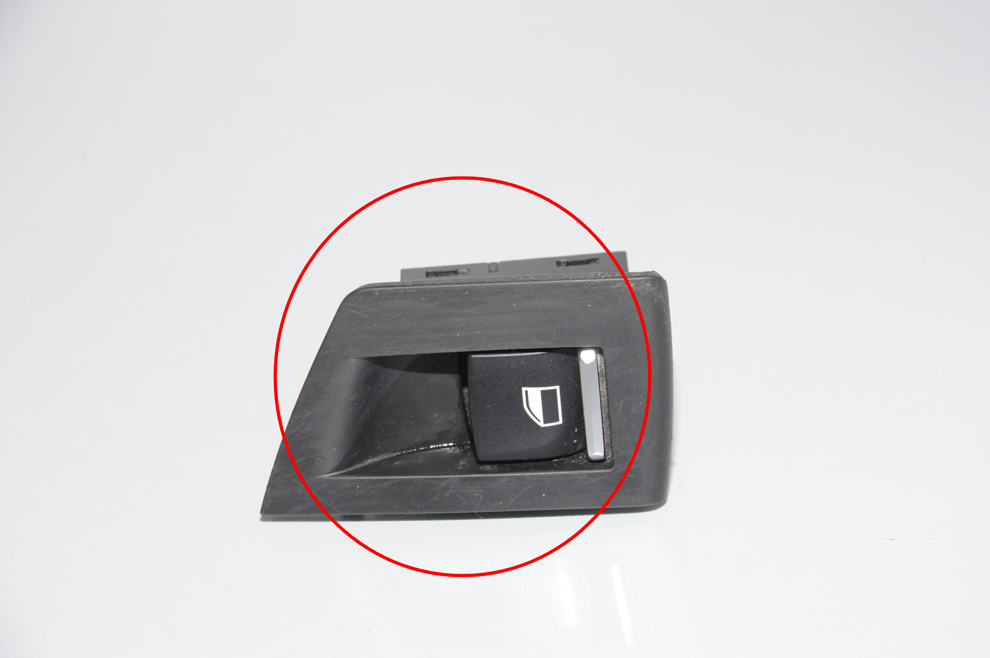Rear Left Door Window Switch – OEM 9241949 · BMW 5 (F10) 530 d 2014 – 7