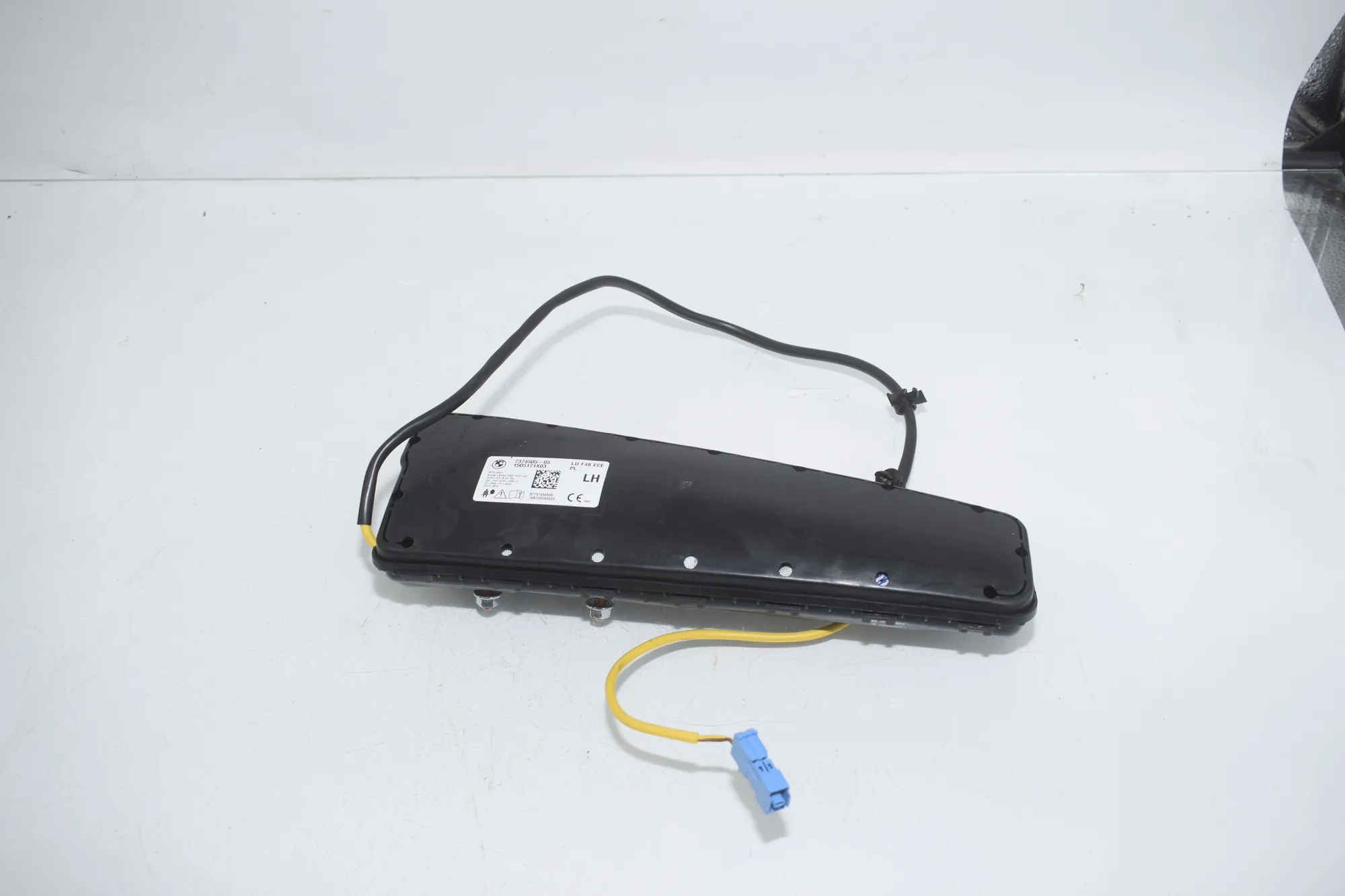 Seat Safety Bag SRS – OEM 7374505 · BMW X1 (F48) BMW X1 (F48) sDrive 16 d 2014