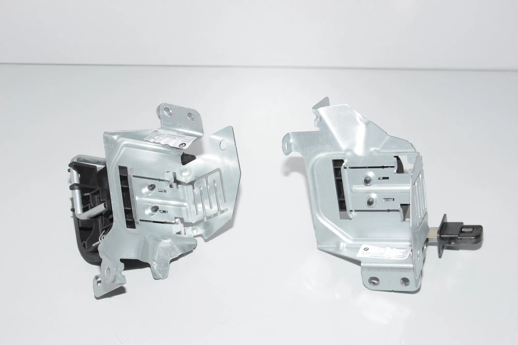 Bracket – OEM 7268030 · BMW 3 Touring (F31) 320 d 2017 – 3