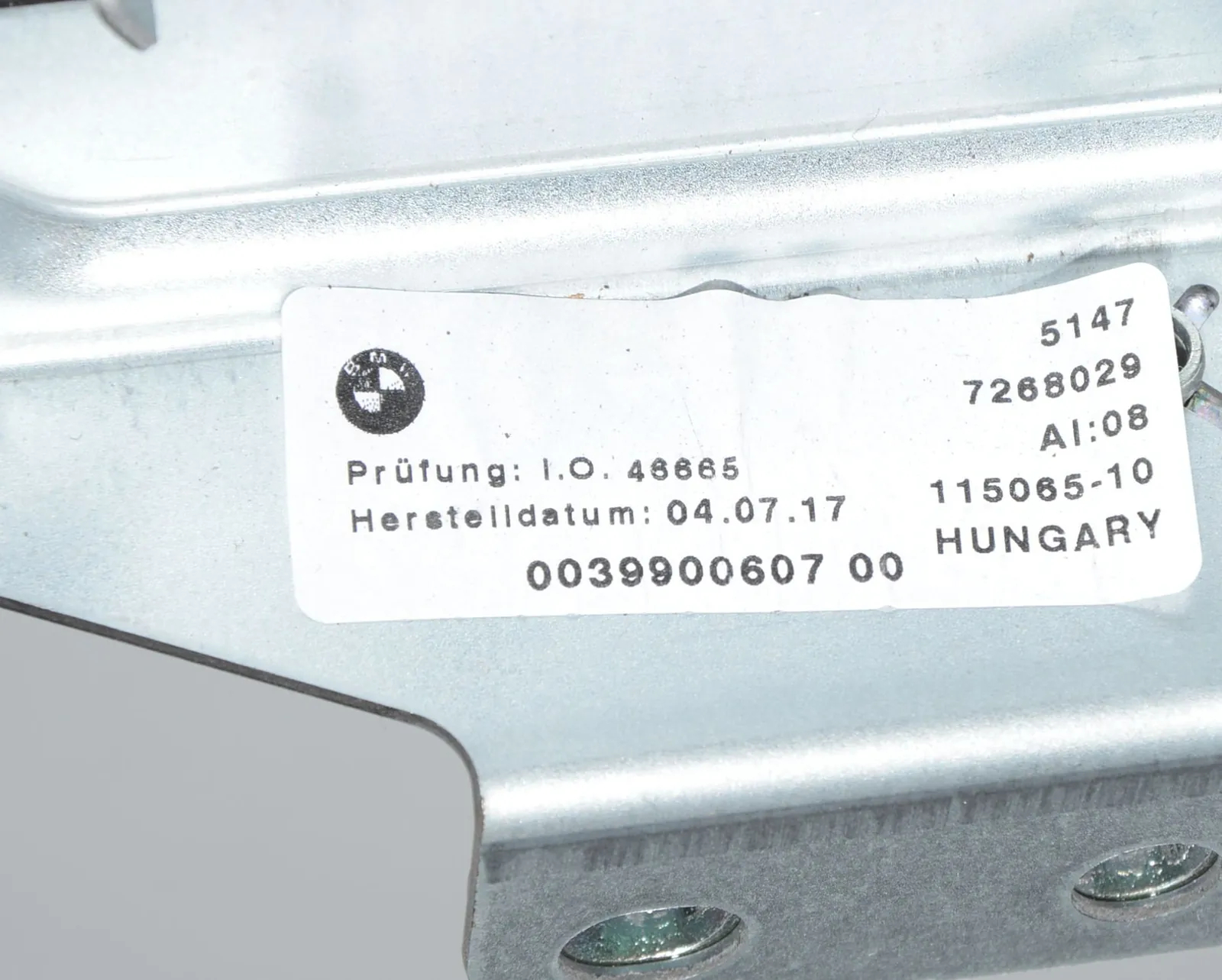 Bracket – OEM 7268030 · BMW 3 Touring (F31) 320 d 2017 – 6