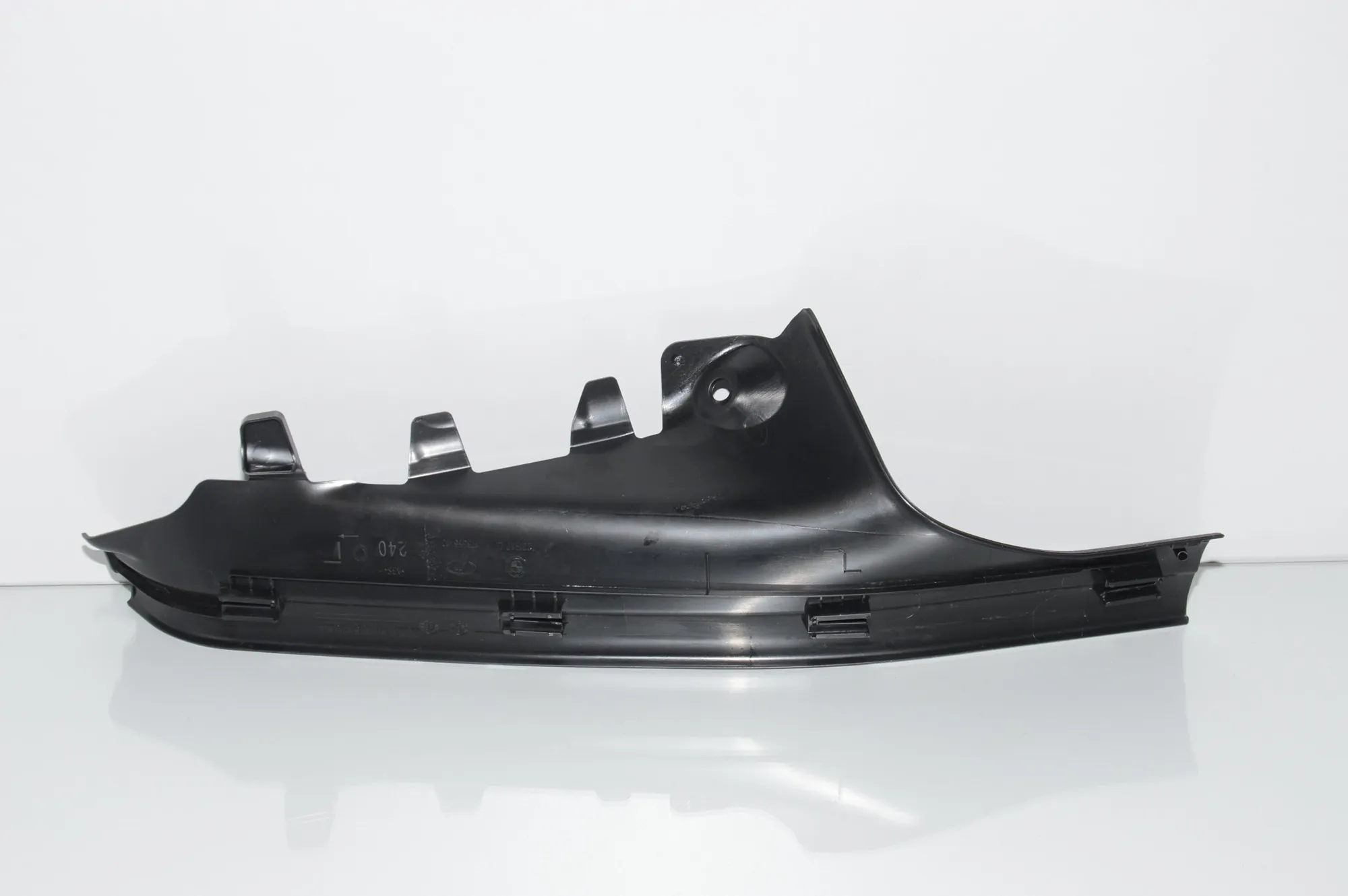Rear Left Sill Trim – OEM 7221917 · BMW 3 Touring (F31) 320 i 2013 – 4