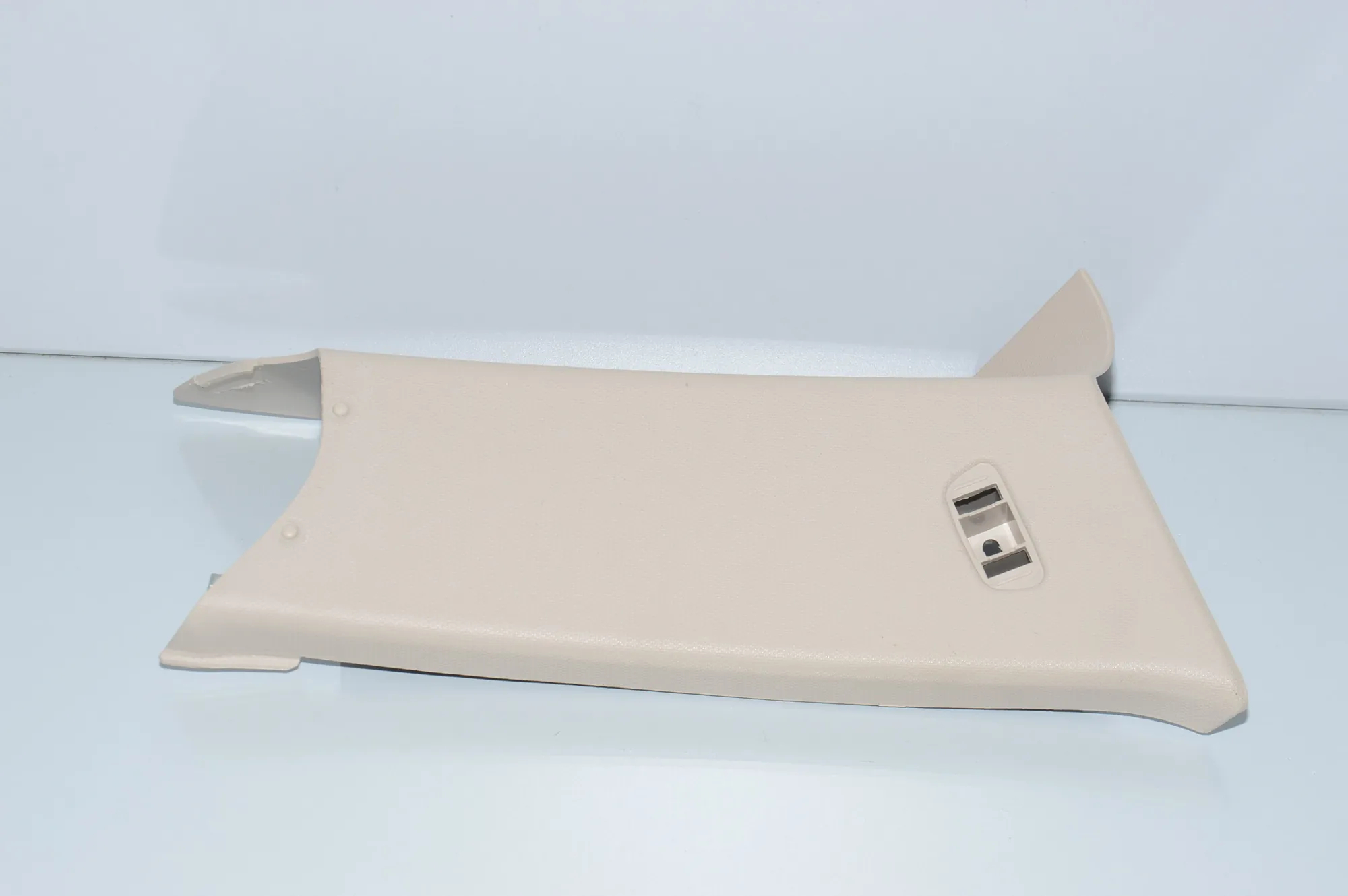 Rear Left Pillar Trim – OEM 7248163 · BMW 3 Touring (F31) 320 i 2013