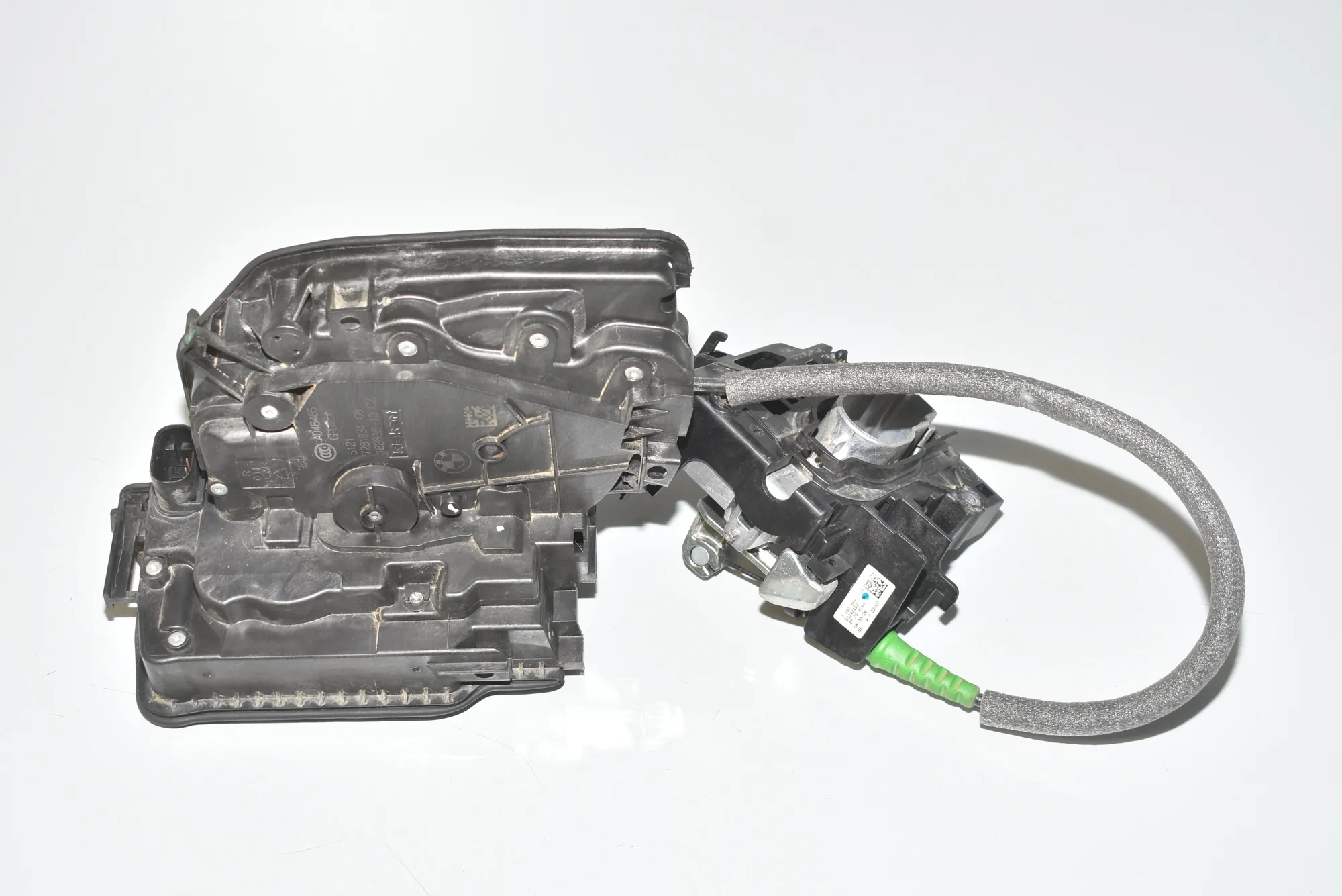 Front Right Door Lock – OEM 51217281934 · BMW i3 (I01) Hybrid 2014