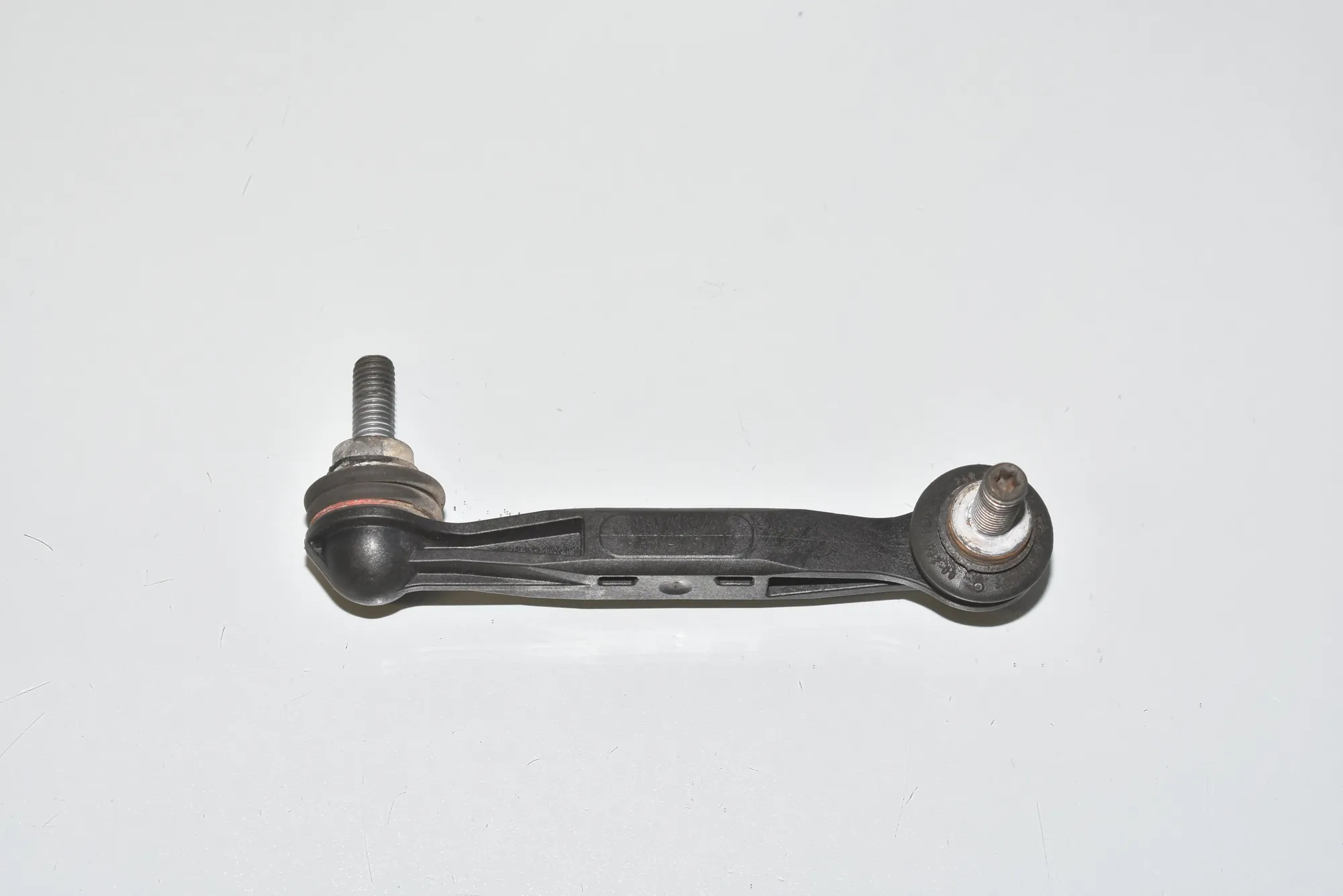 Rear Left Stabilizer Link – OEM 33506785607 · BMW 3 Touring (F31) 320 i 2013 – 3