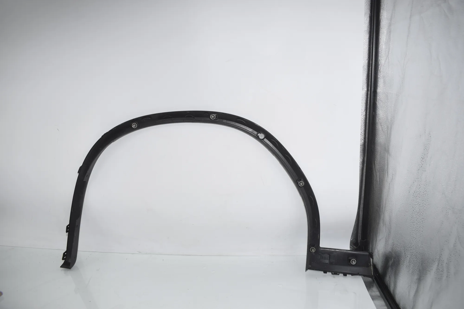 Front Right Fender Arch Trim – OEM 8064822 · BMW iX3 (G08) (2020 -) Electric (286 HP) (2020 -, 210 kW) 2020 – 3