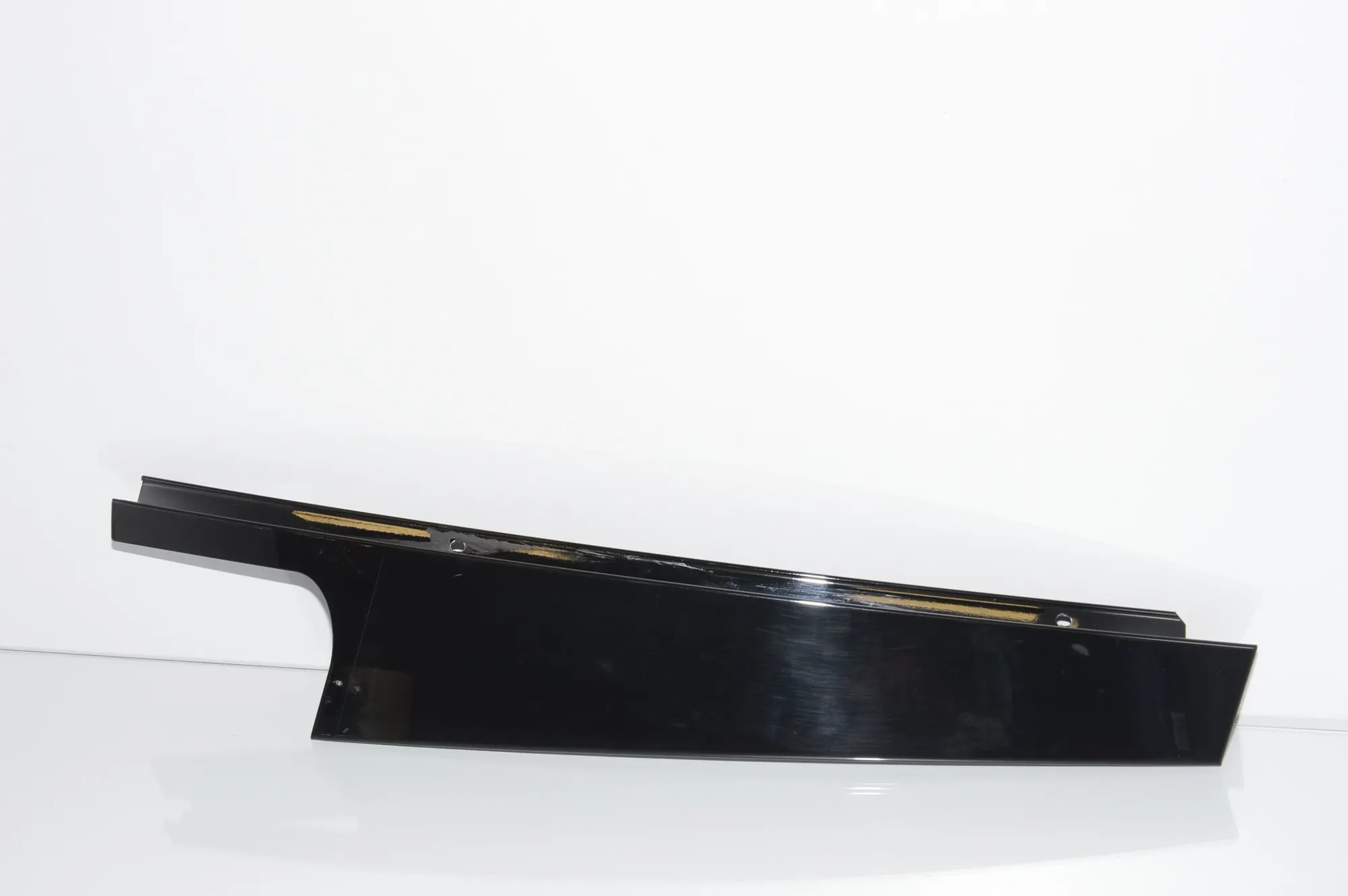 Rear Right Door Vertical Trim – OEM 51357410046 · BMW X3 (G01, F97) (2017 - -) xDrive 30d 2018 – 2