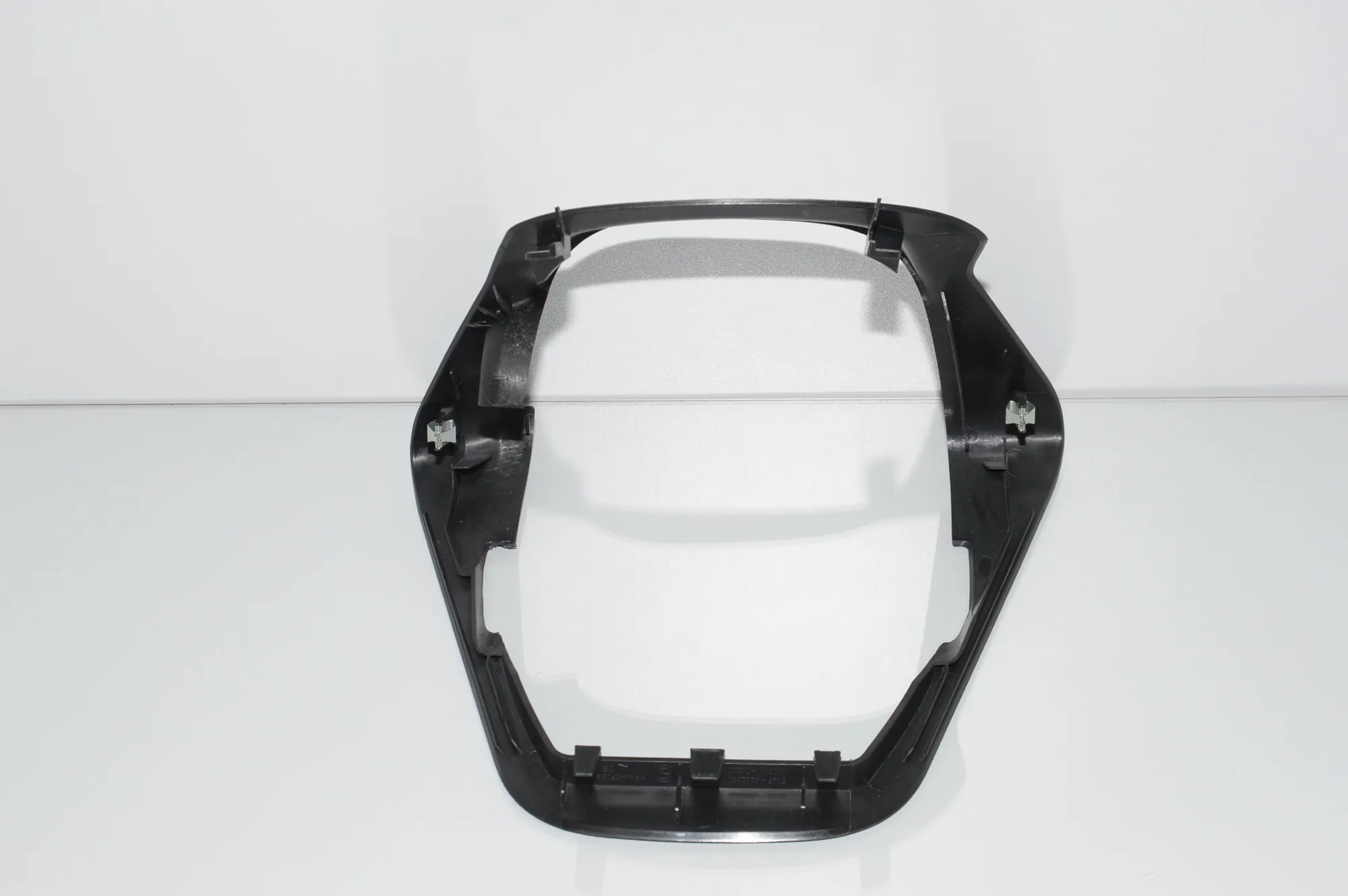 Steering Mechanism Trim – OEM 9282951 · BMW i3 (I01) Electric 2019 – 5