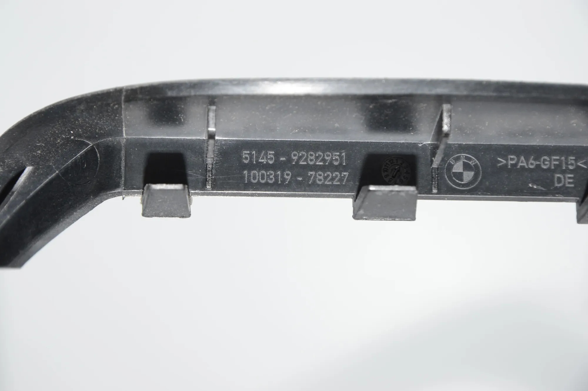 Steering Mechanism Trim – OEM 9282951 · BMW i3 (I01) Electric 2019 – 6