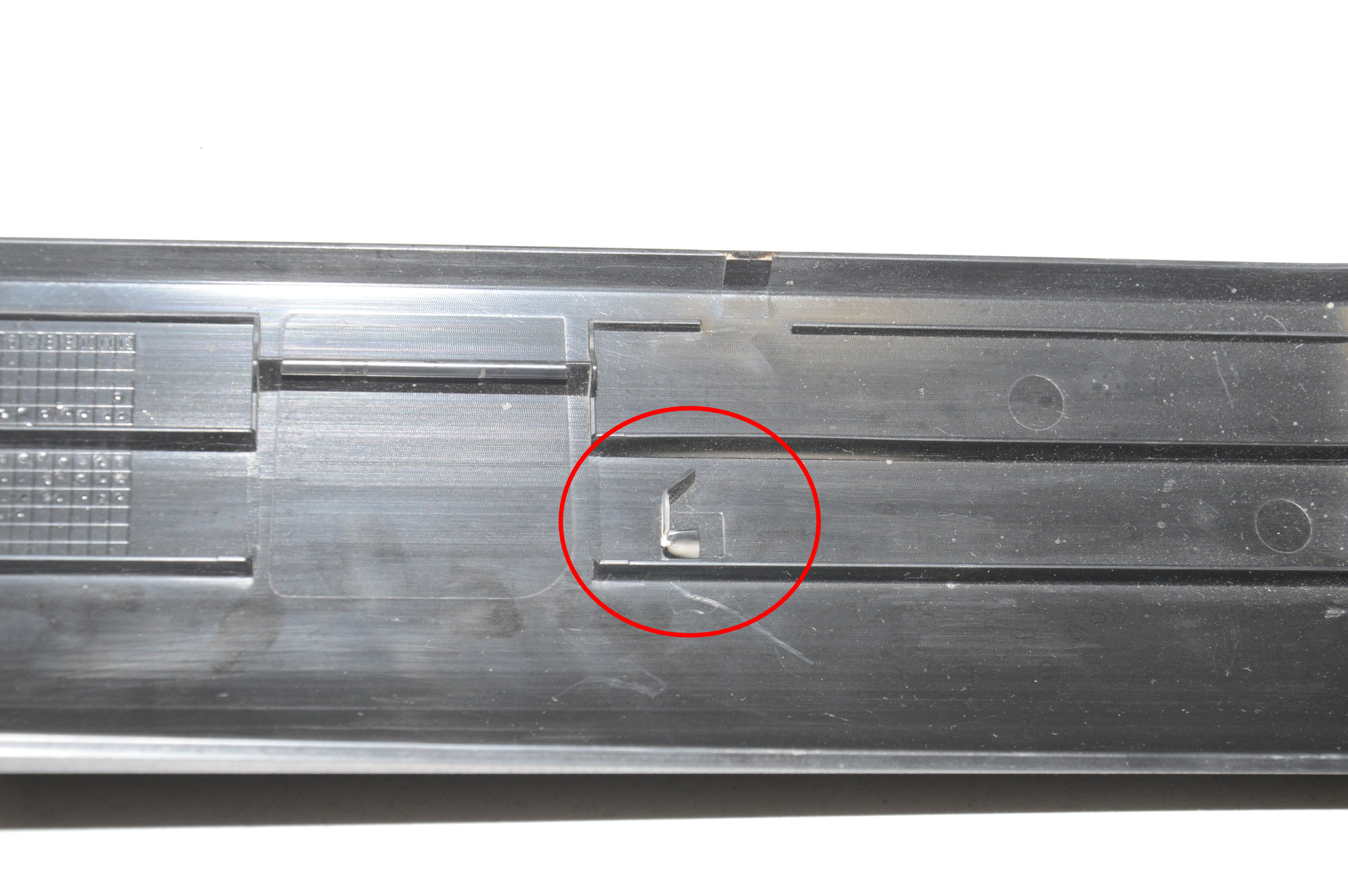 Front Right Interior Step Trim – OEM 7272380 · BMW i3 (I01) Electric 2019 – 4