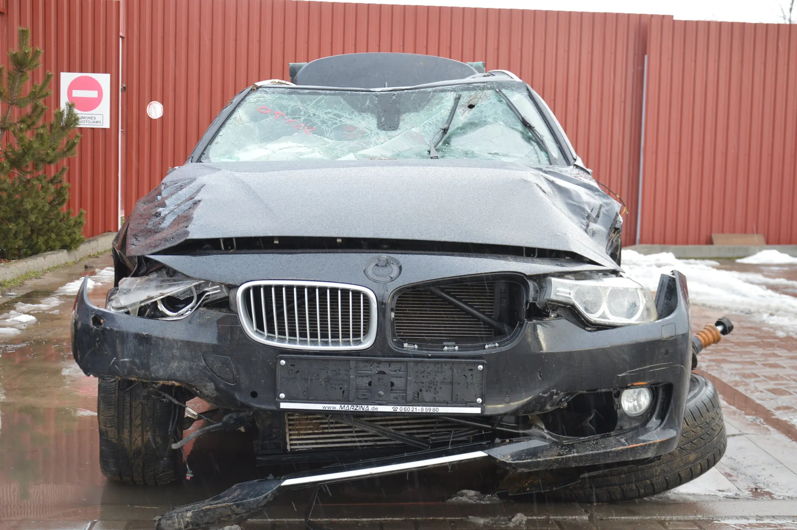 Brake Servo Booster – OEM 6798418 · BMW 3 Touring (F31) 320 i 2013 – 5