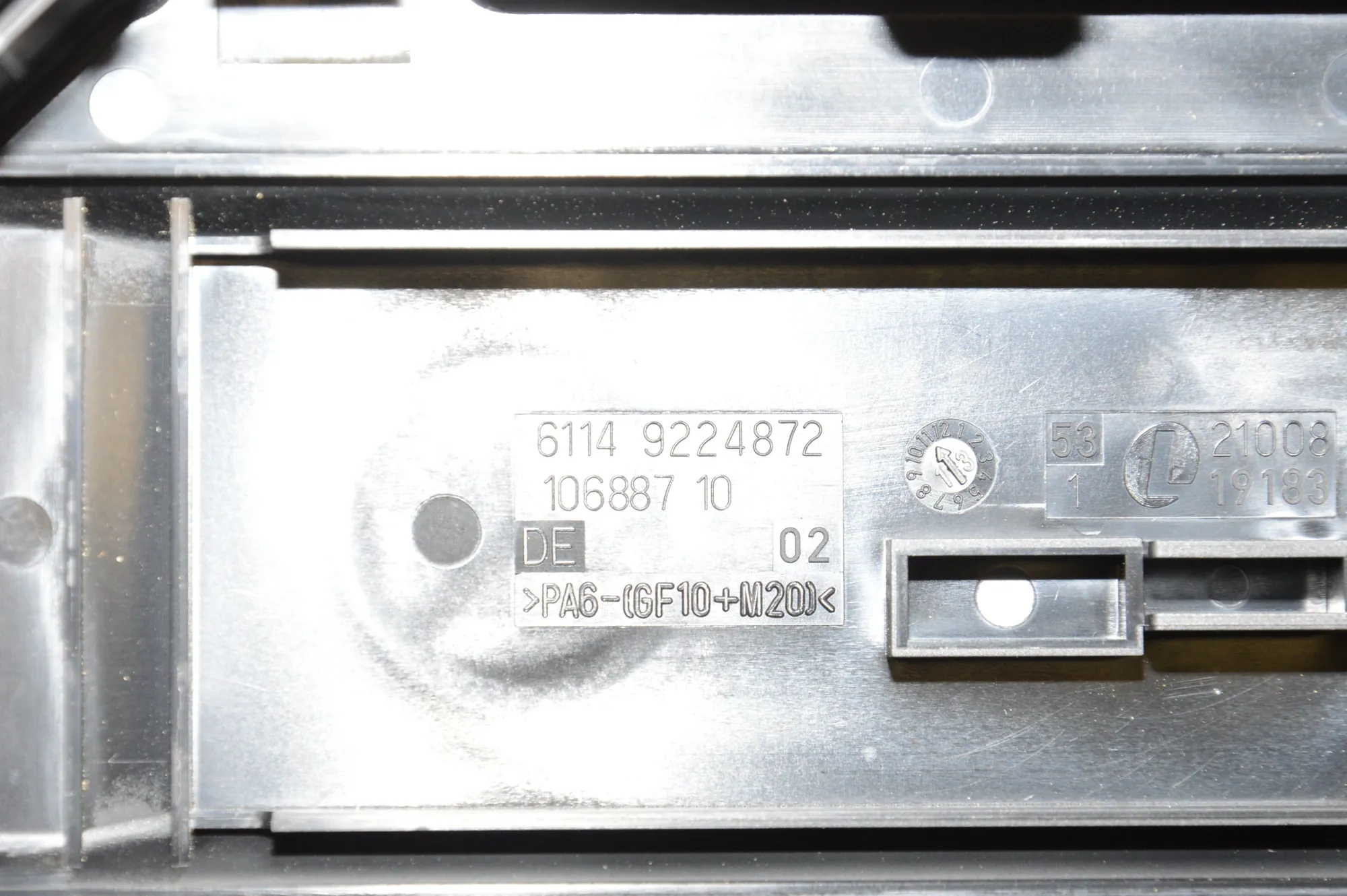 Fuse Box – OEM 9224872 · BMW 3 Touring (F31) 320 i 2013 – 6