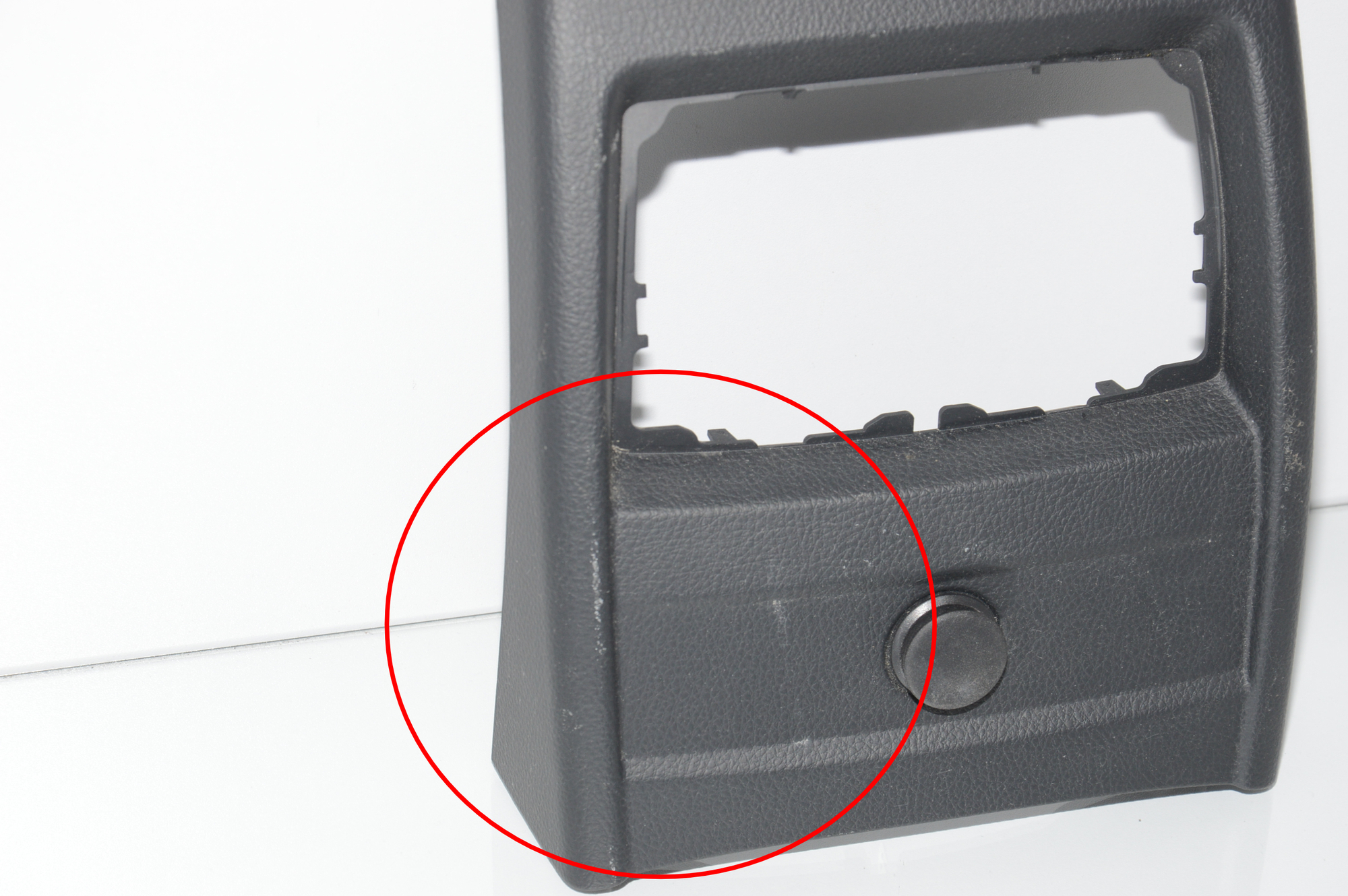 Center Console Trim – OEM 9218909 · BMW 3 Touring (F31) 320 i 2013 – 5